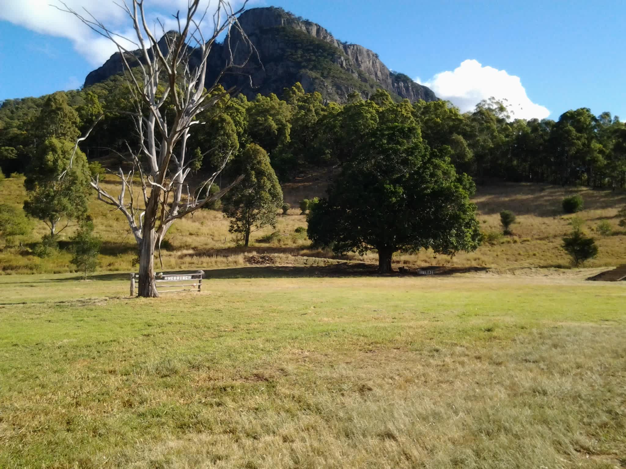 Kingsland Camping Mt. Maroon
