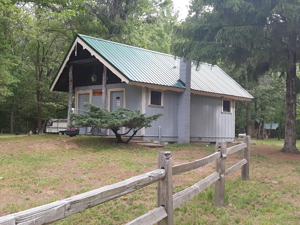 Bathhouse (men's side)