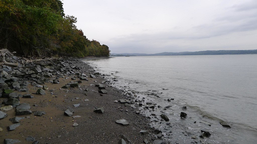 Nyack Beach State Park