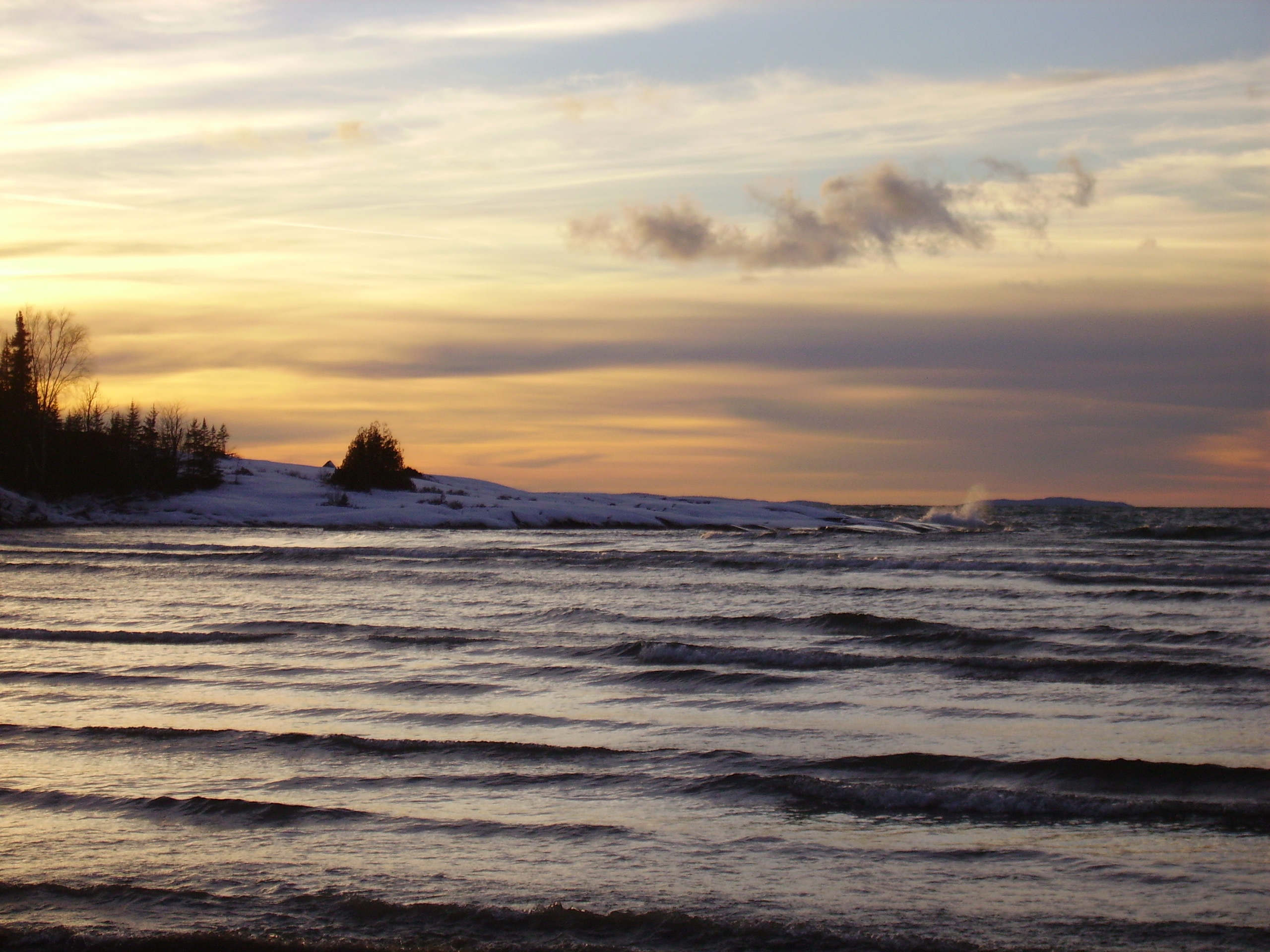 Neys Provincial Park