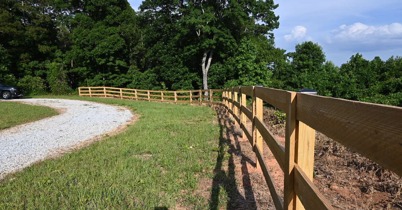 Creek and View RV Sites