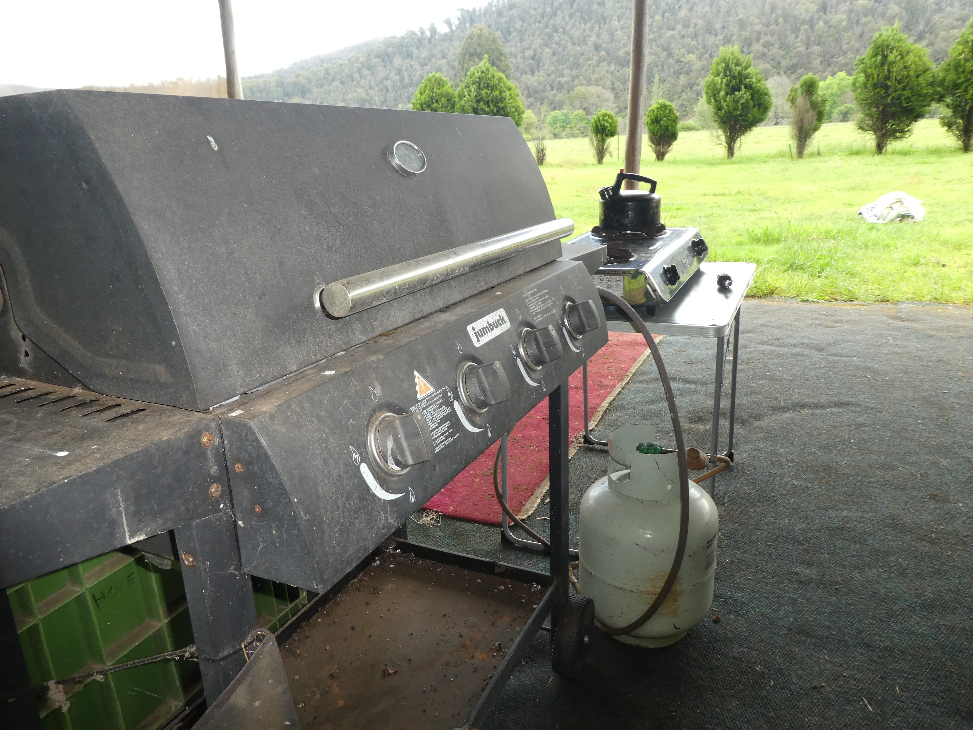 Nariel Creek Farm Stay