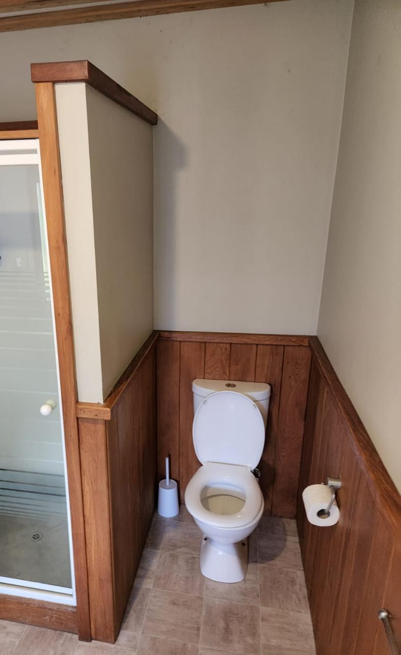 TOILET & SHOWER WITH HOT WATER