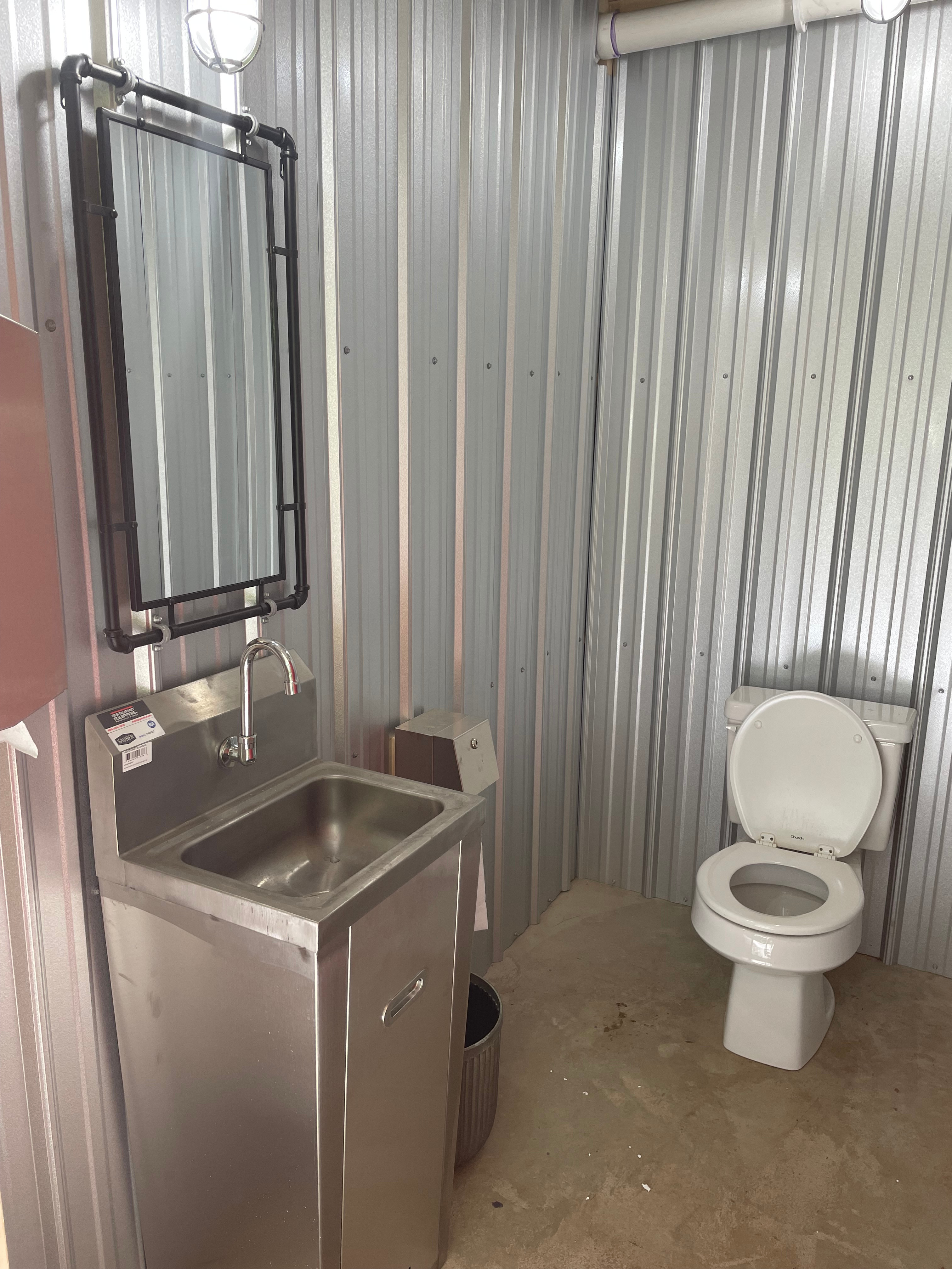 Mountain View Motel & Campground