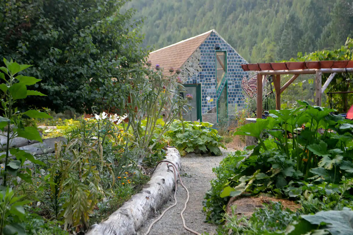 Sustainable Ecovillage