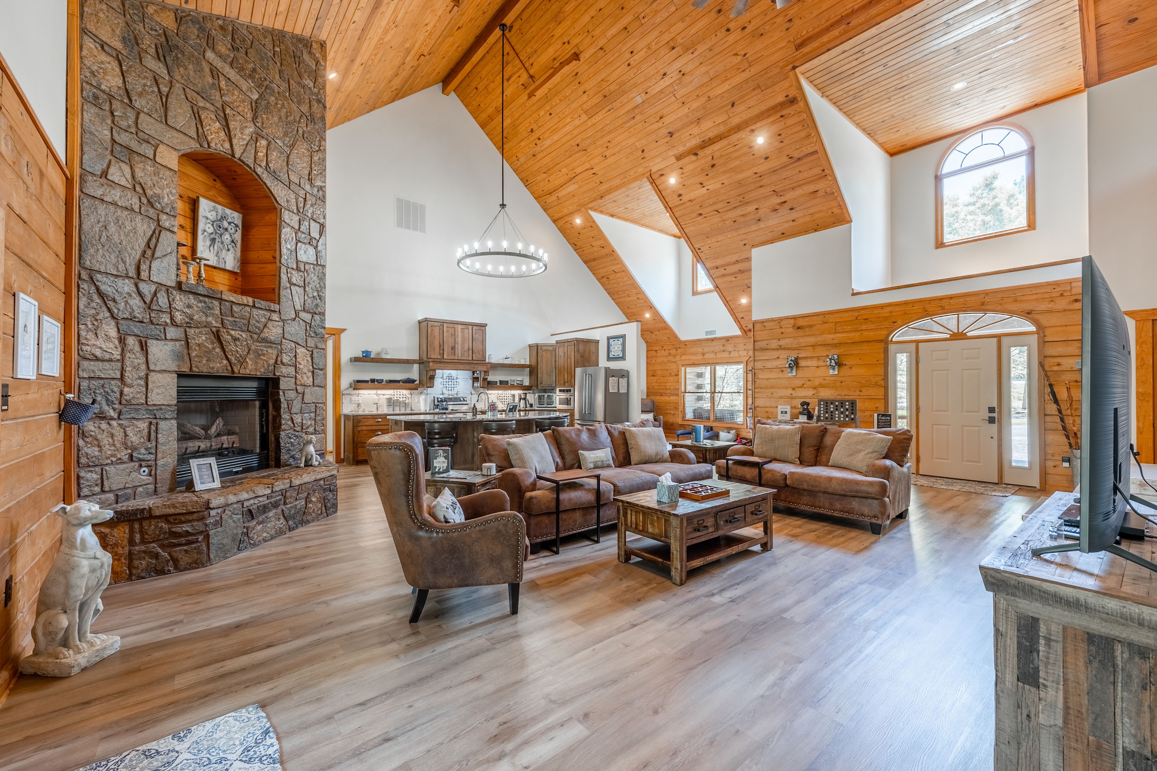 Piney Tails Cabin