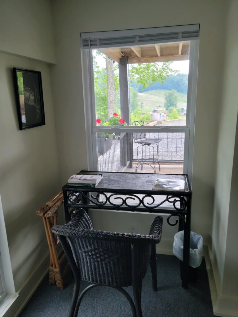 Canoe Cottage at Lake Glenville