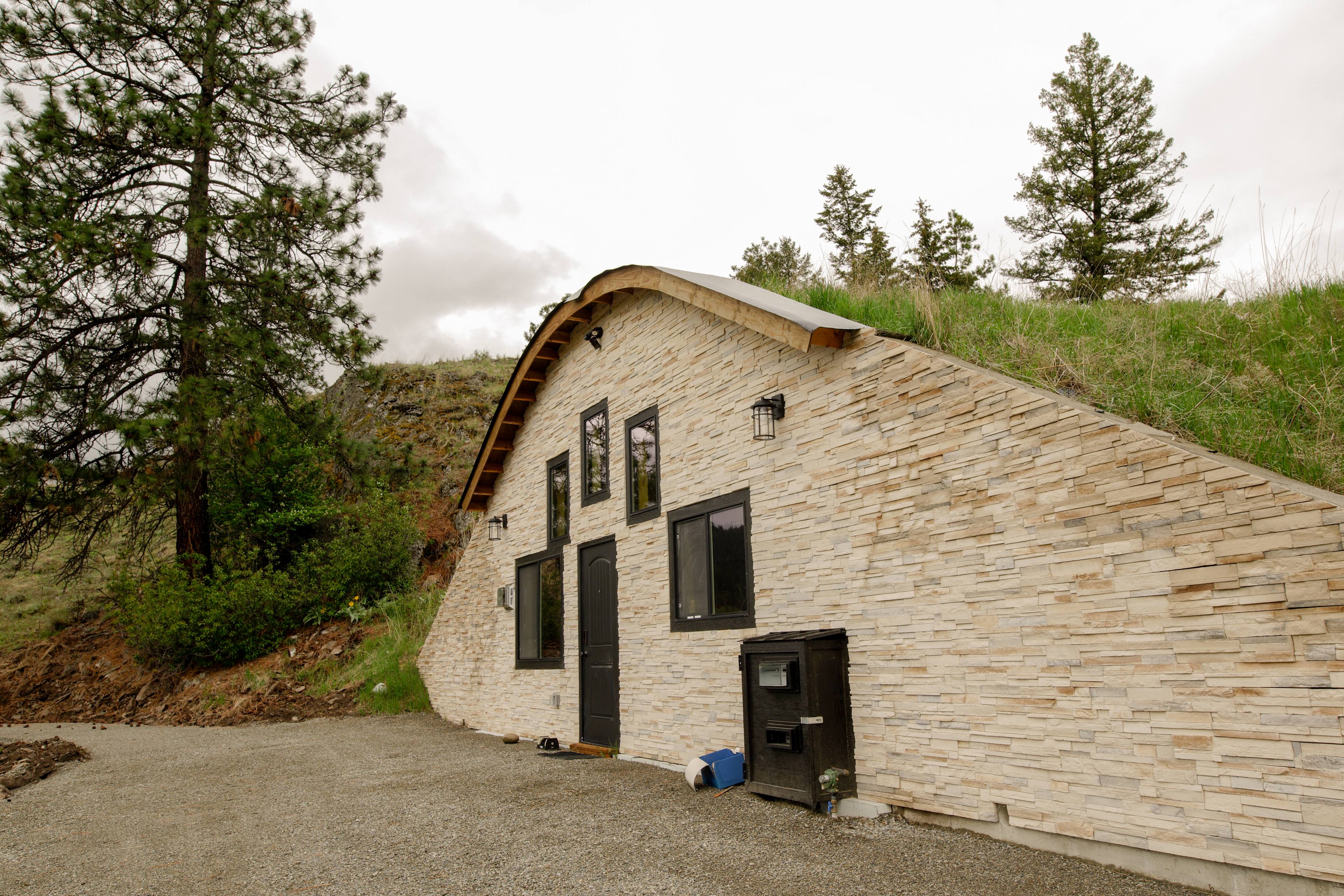 Curlew Earth Home