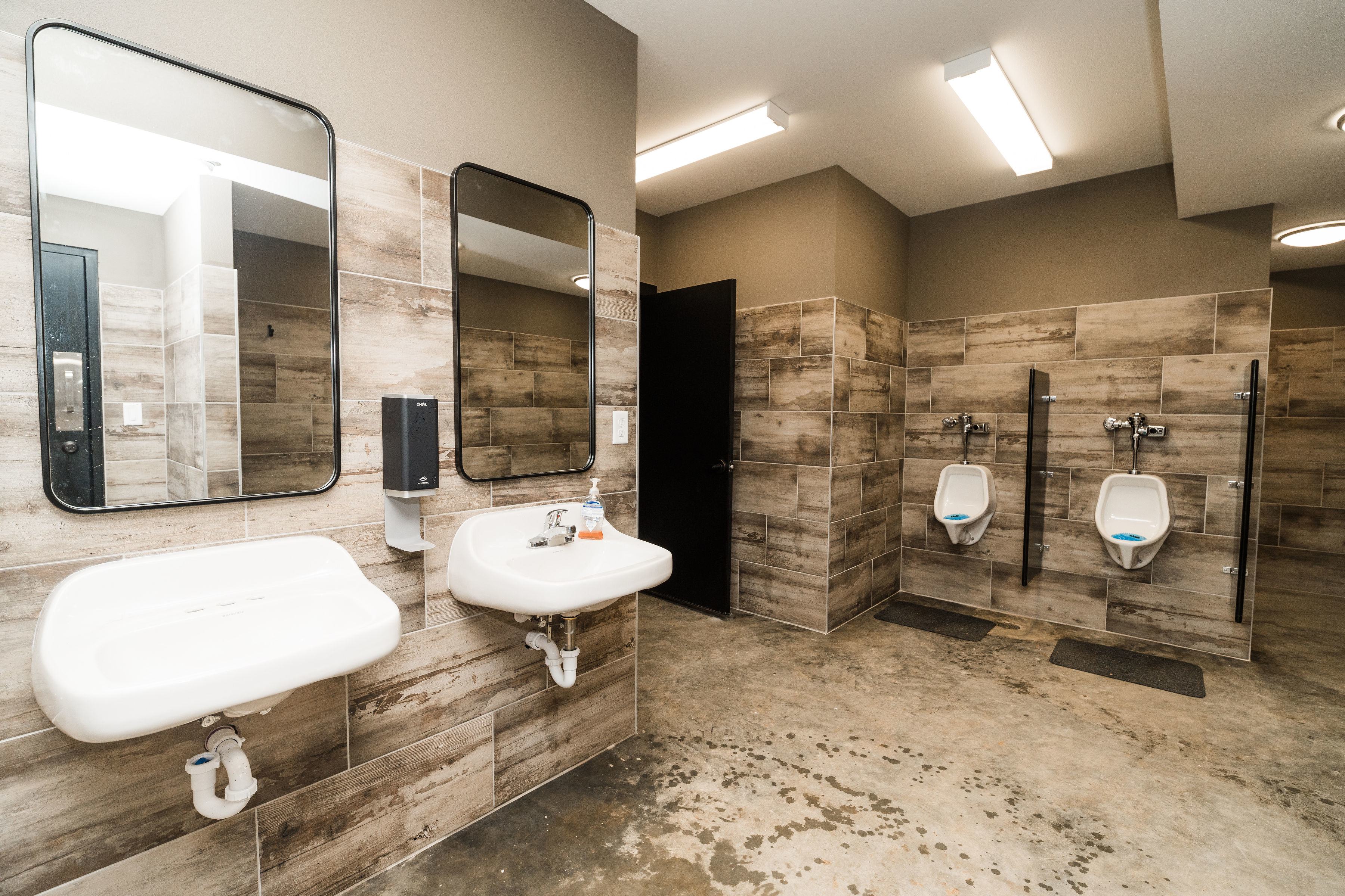 Howler Bike Park Stays