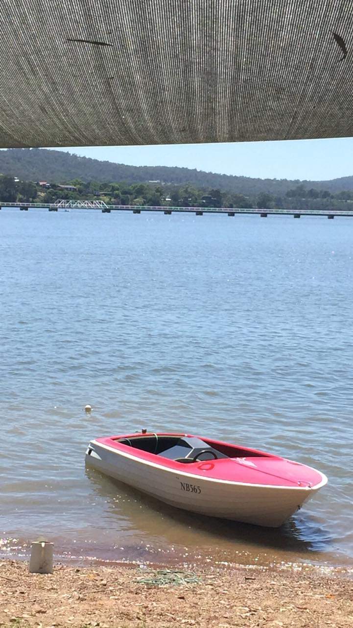 Unique Waterfront - Lake Glenmaggie