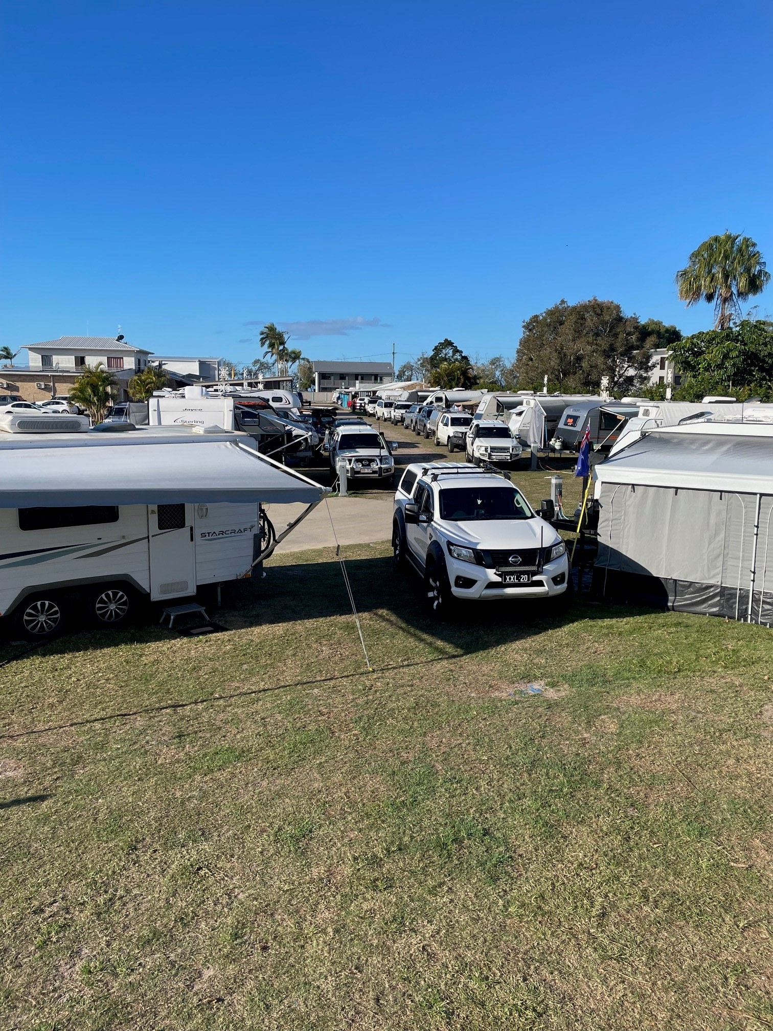 Woodgate Beach Hotel Motel Caravan