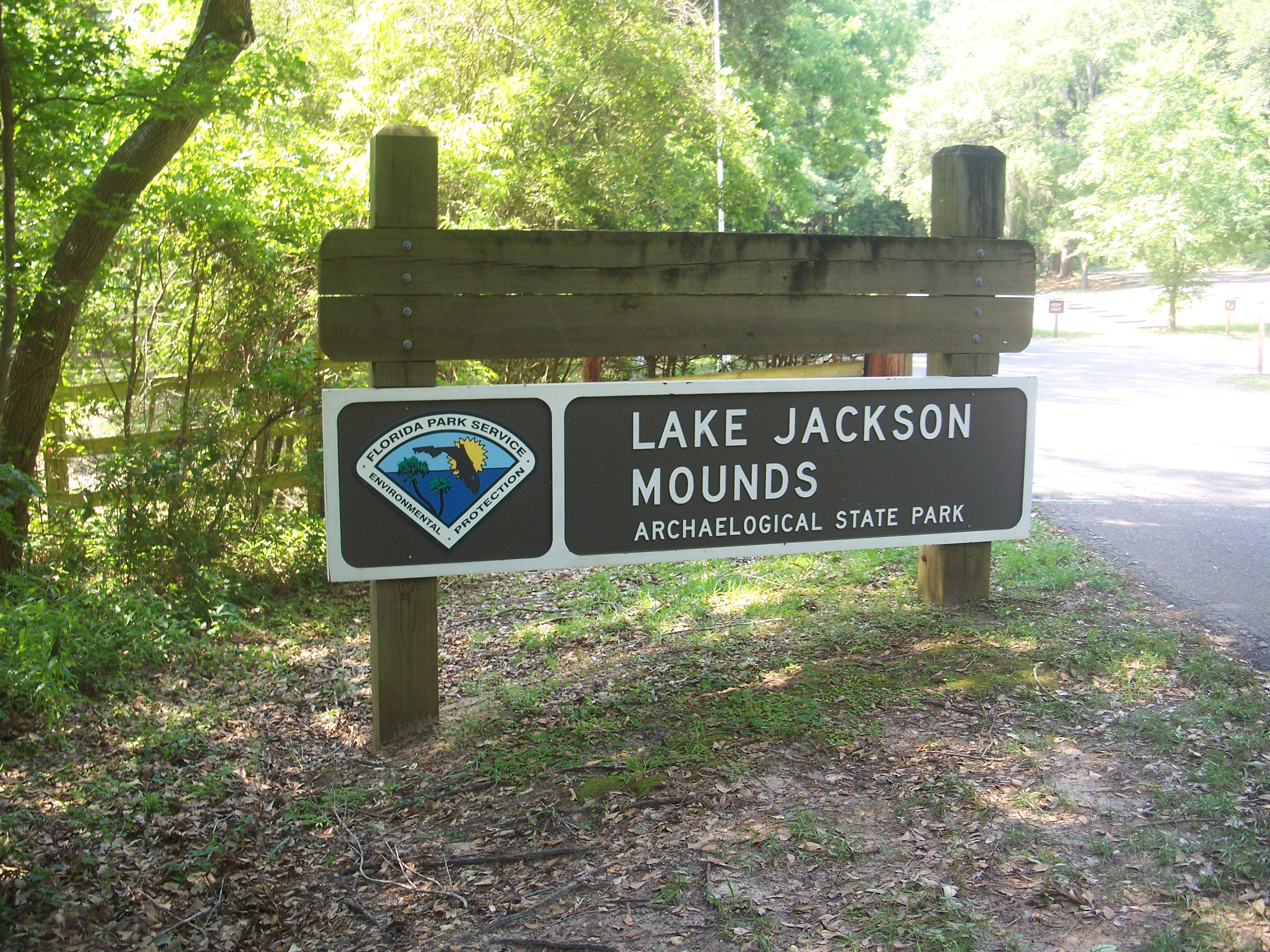Lake Jackson Mounds Archaeological State Park