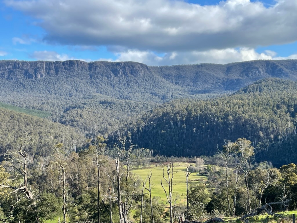 Stooge Farm Wilderness Retreat