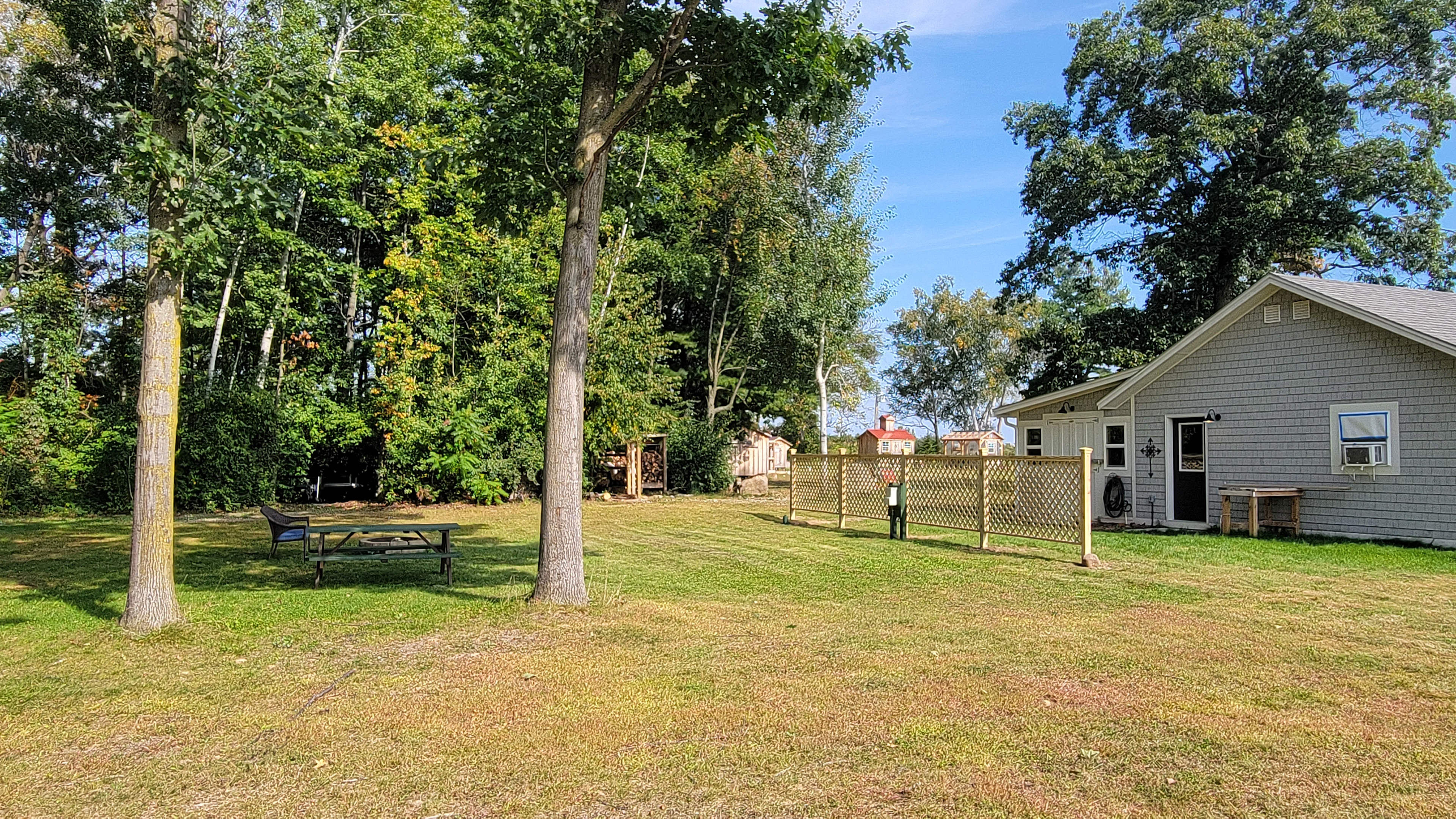 Mollie Mae's Chicken Ranch