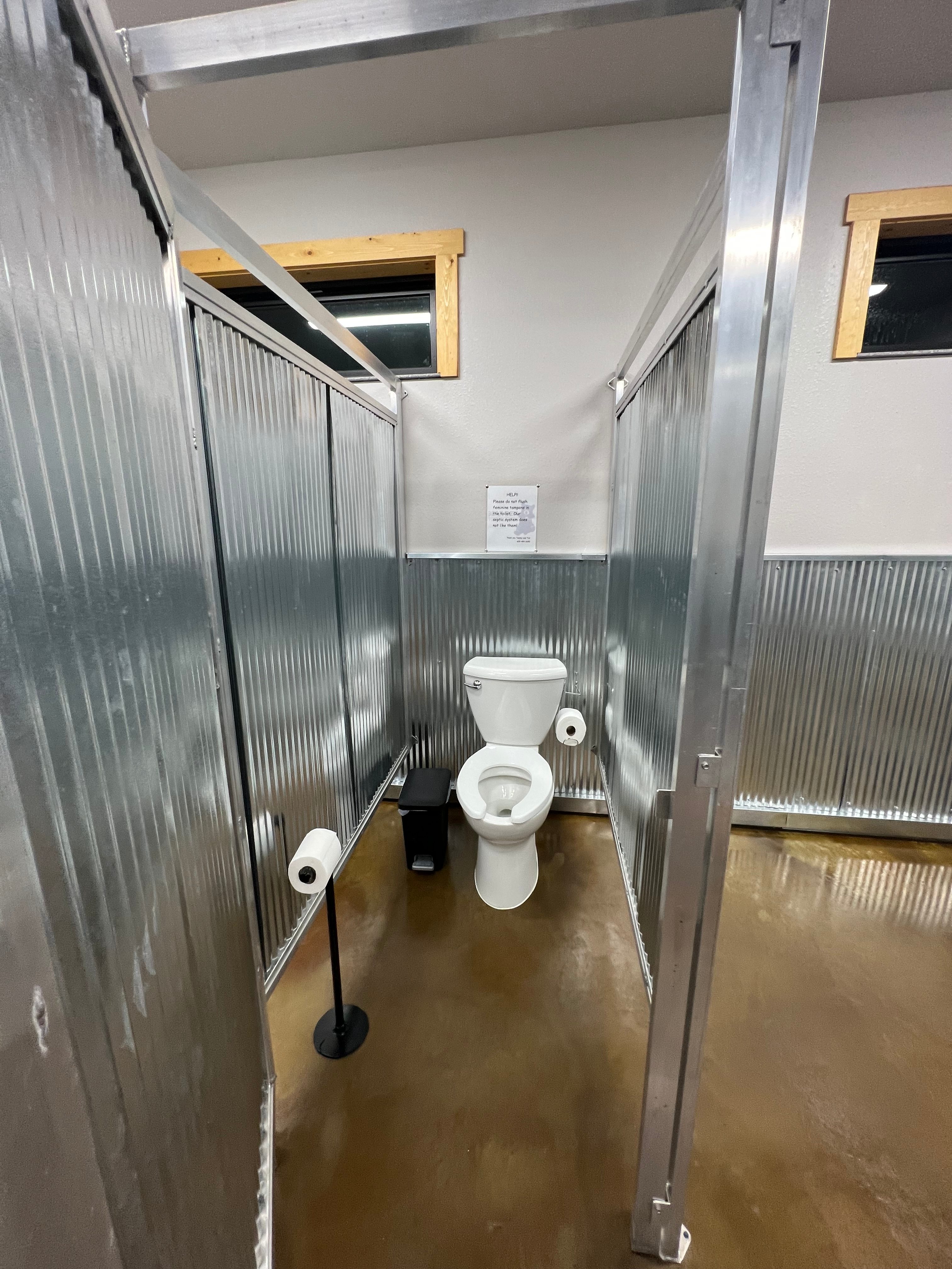 Bear Den Cabins & Camp