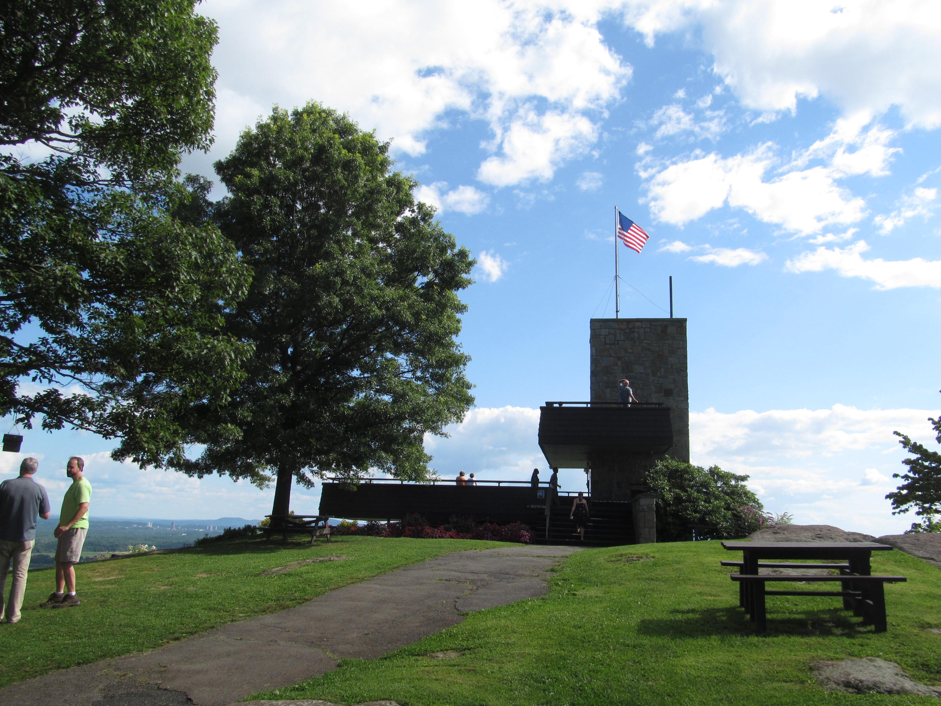 Mount Sugarloaf State Reservation