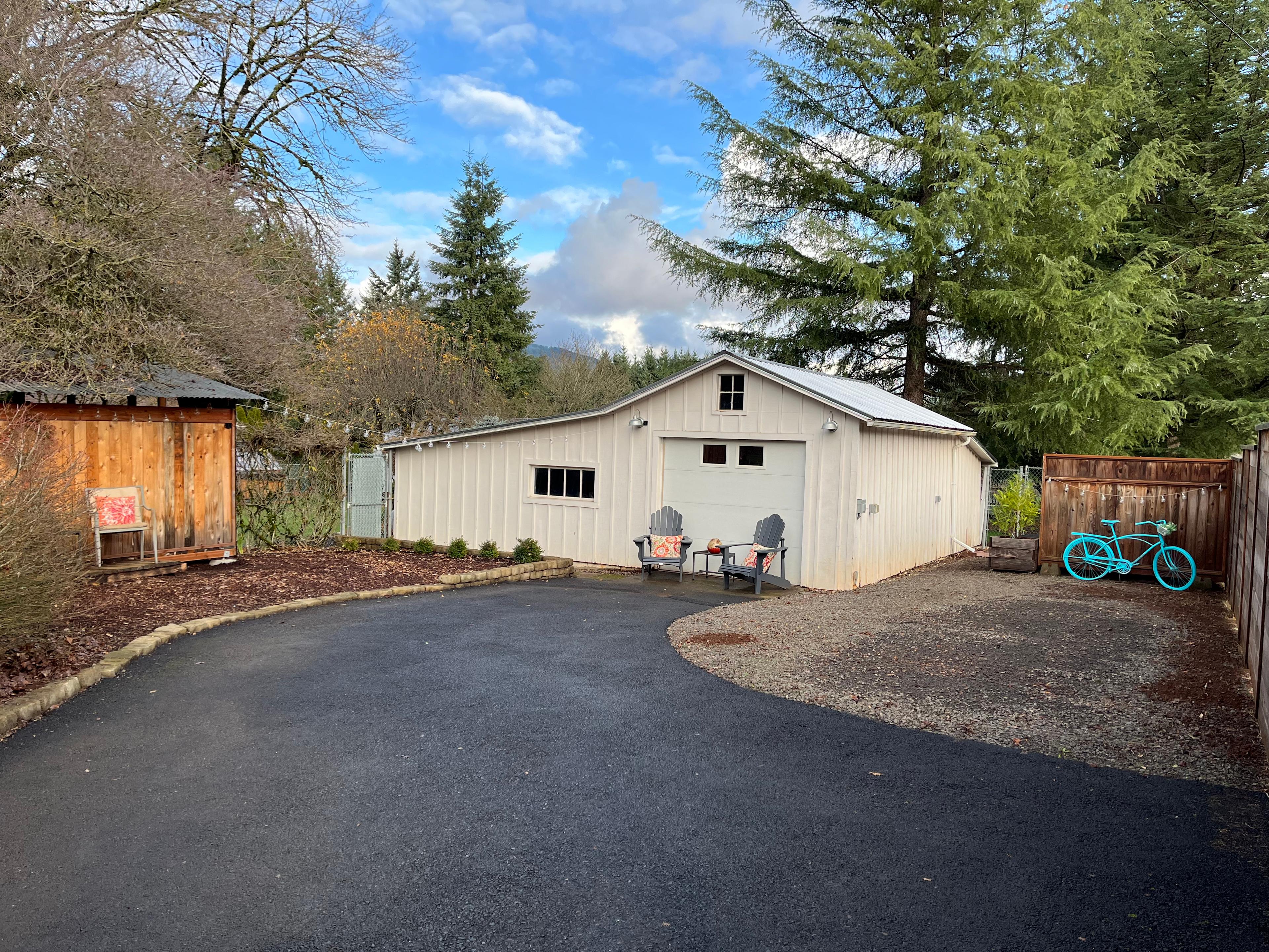 All of this space is yours—the white shed is owner storage and is not occupied. 