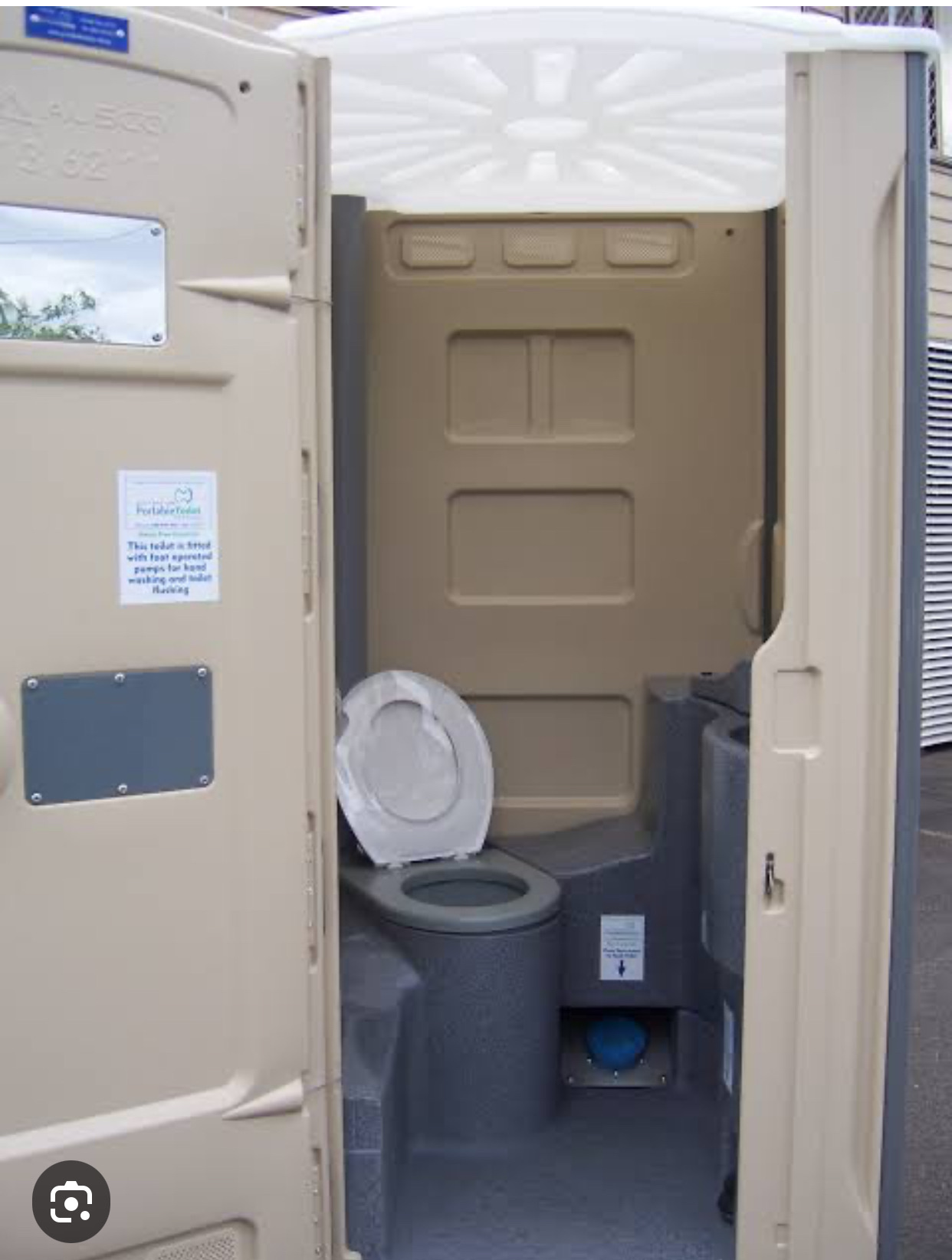 We now have onsite portaloo for your convenience :) 