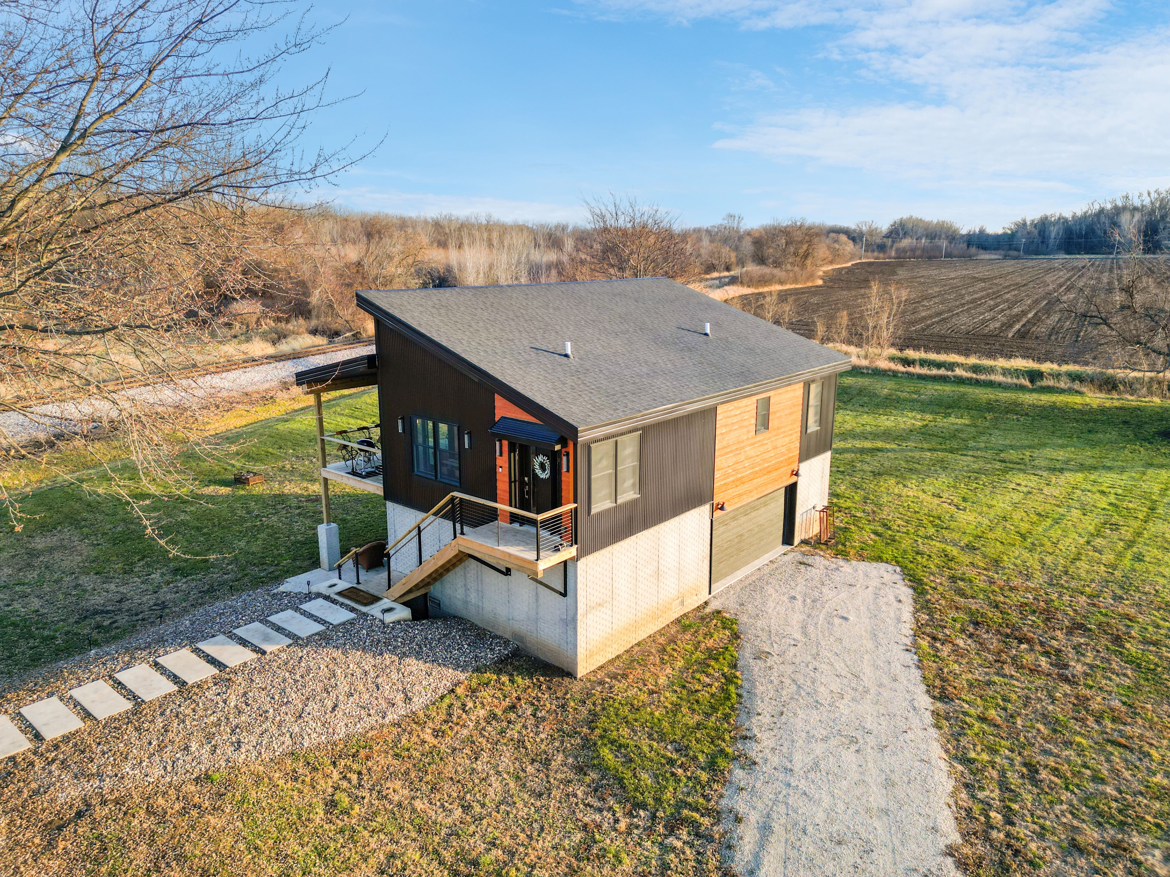Froggy Bottom Hideaway