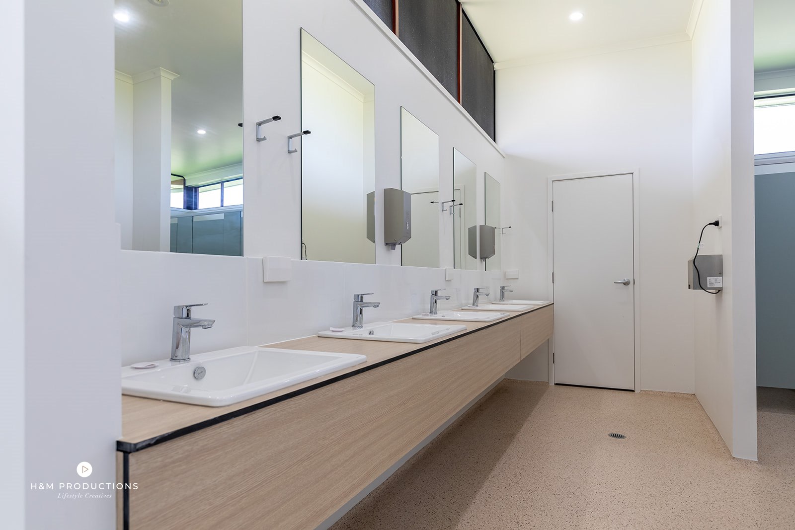 Rules Beach Holiday Park