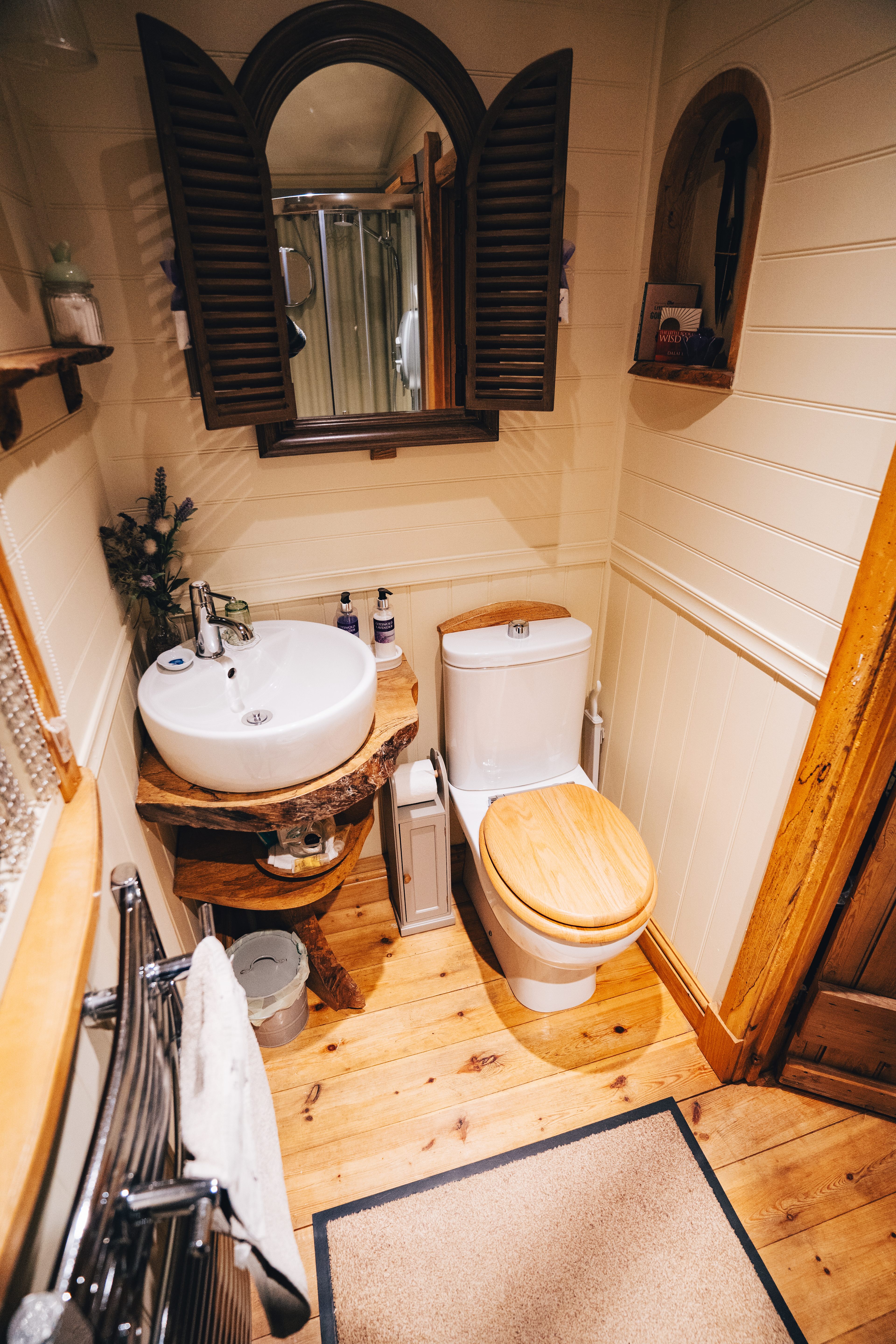 Abberton Shepherds Hut