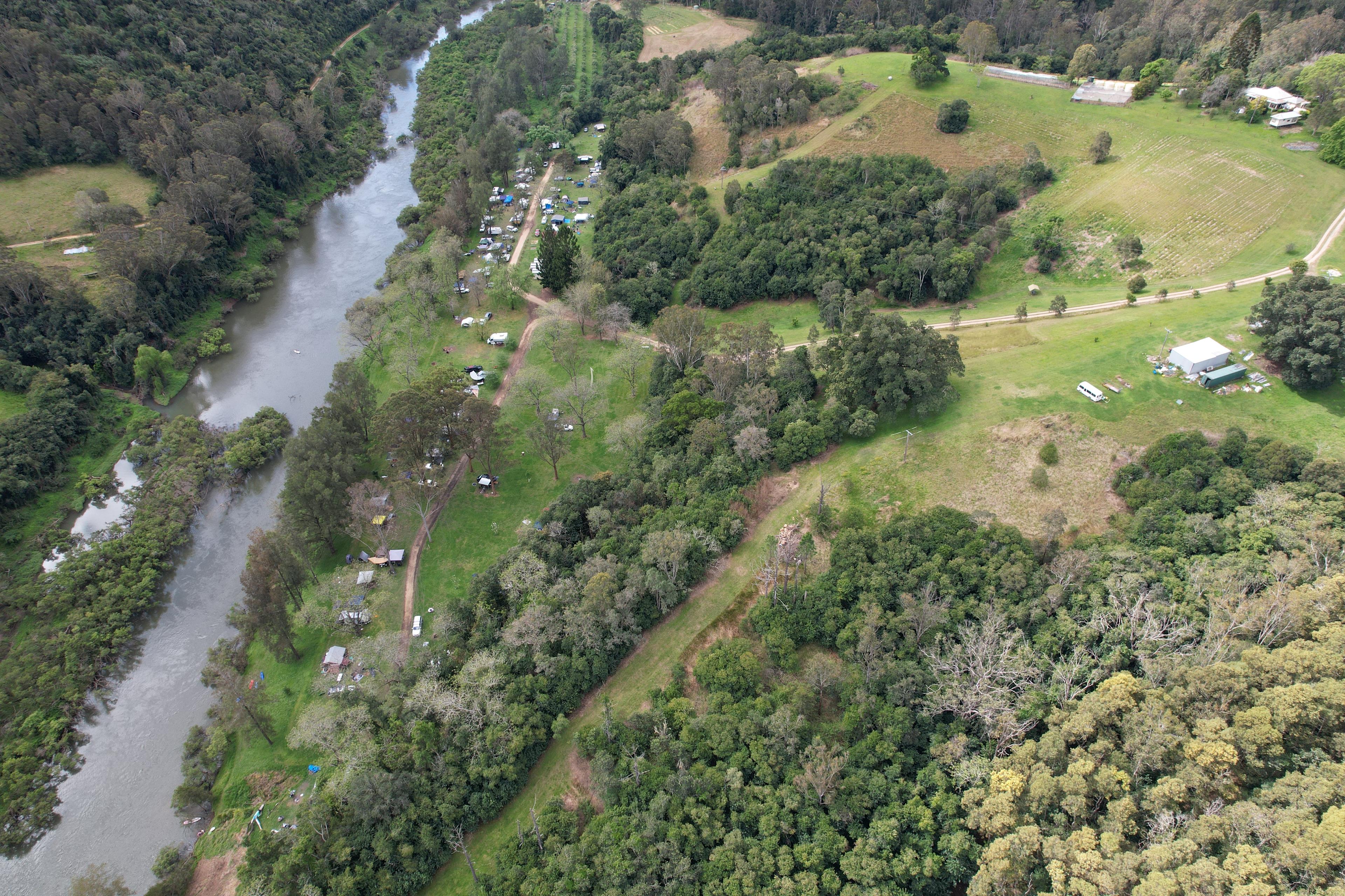 Knorrit Flat Riverside Camp