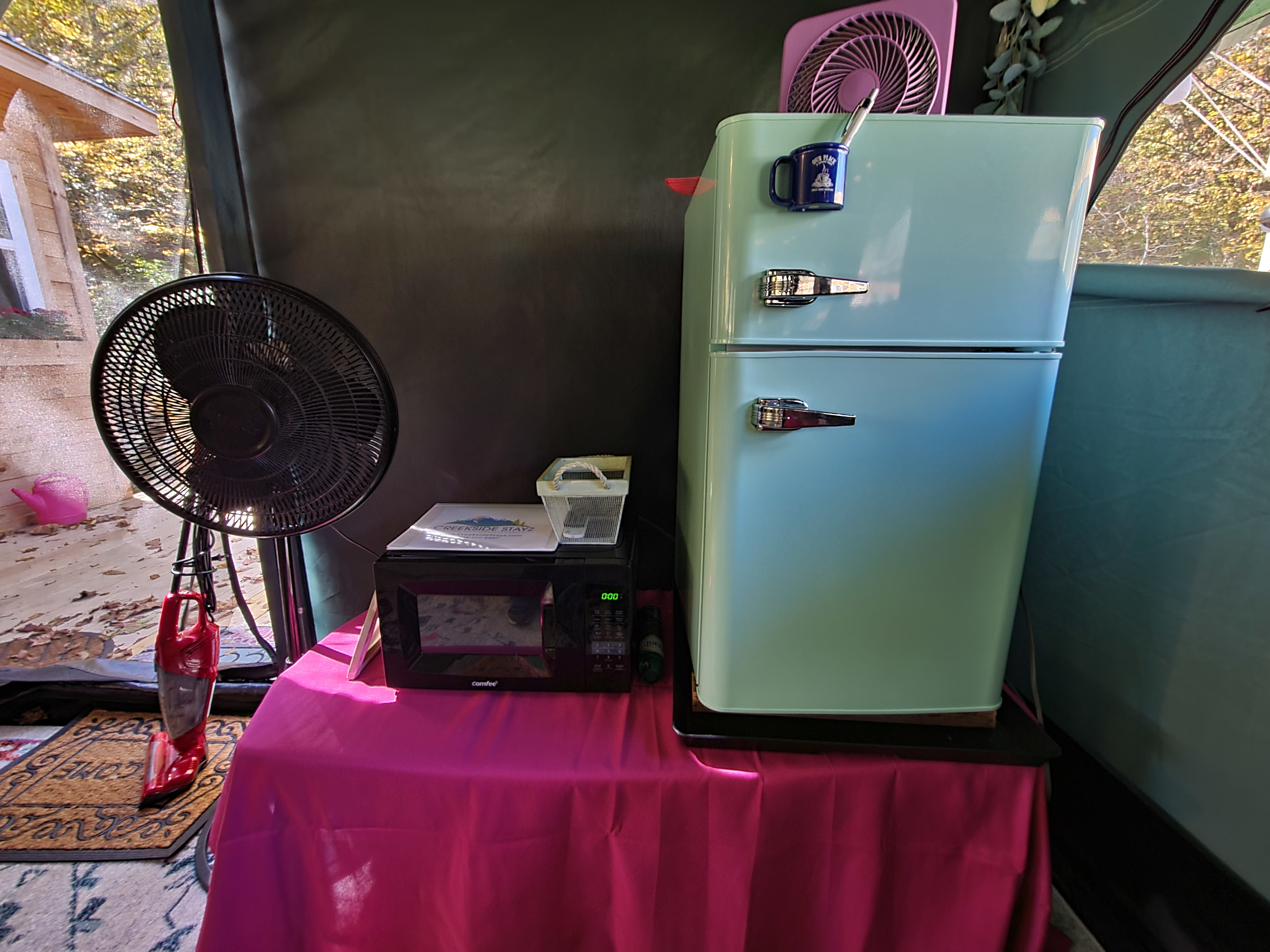 Creekside Stayz Campground