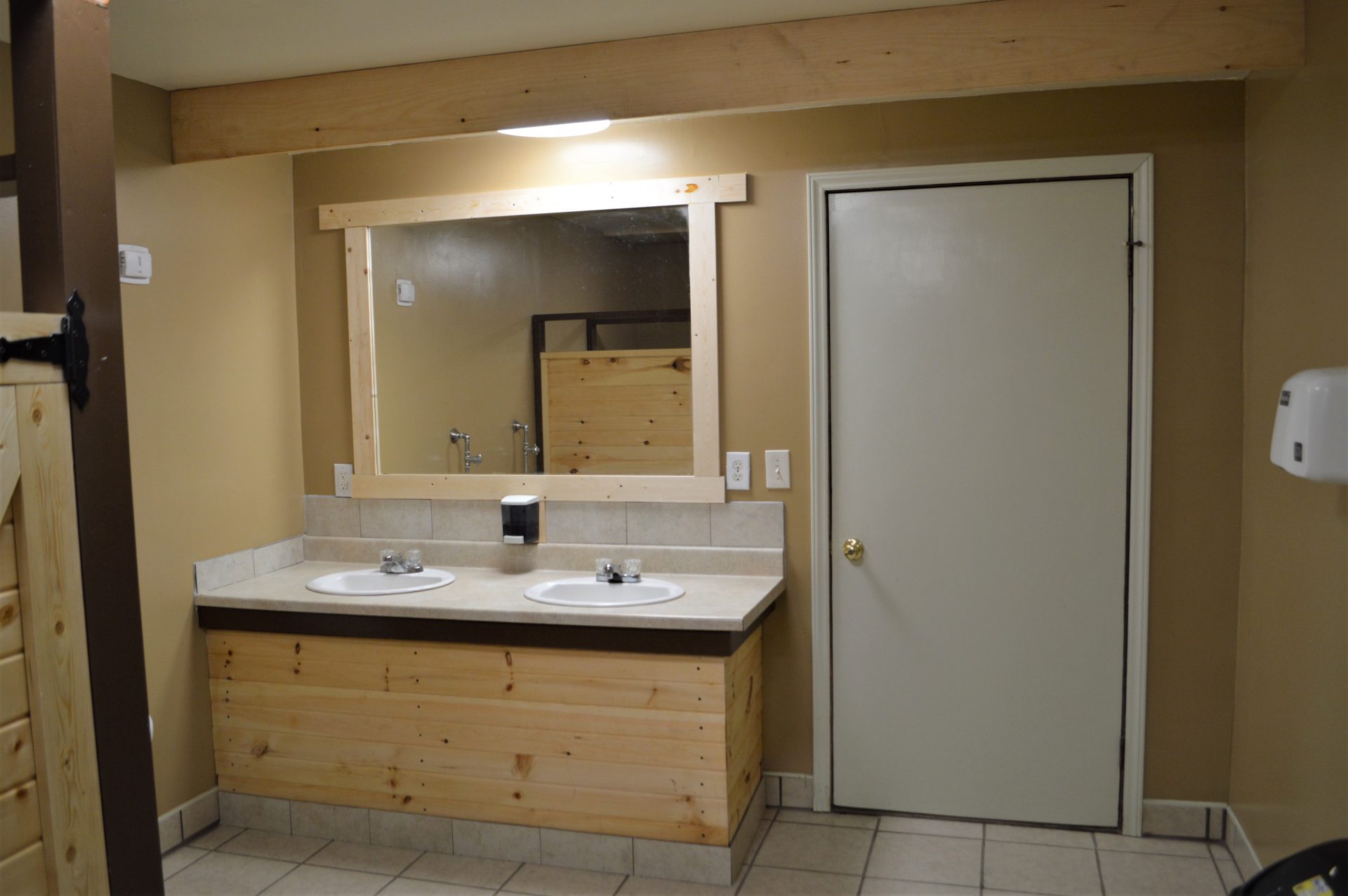 Hidden Lakes Family Campground