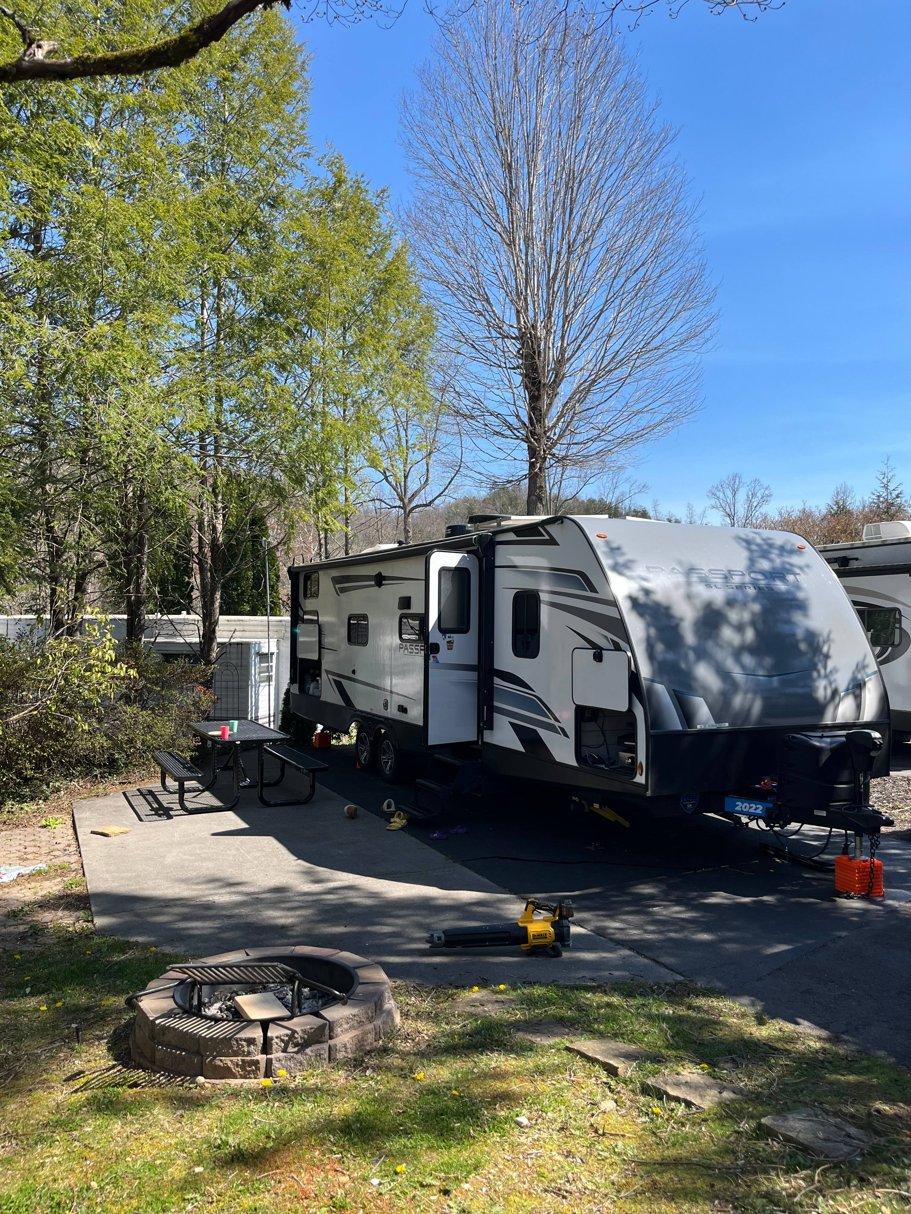 Crow's Landing RV Site Gatlinburg