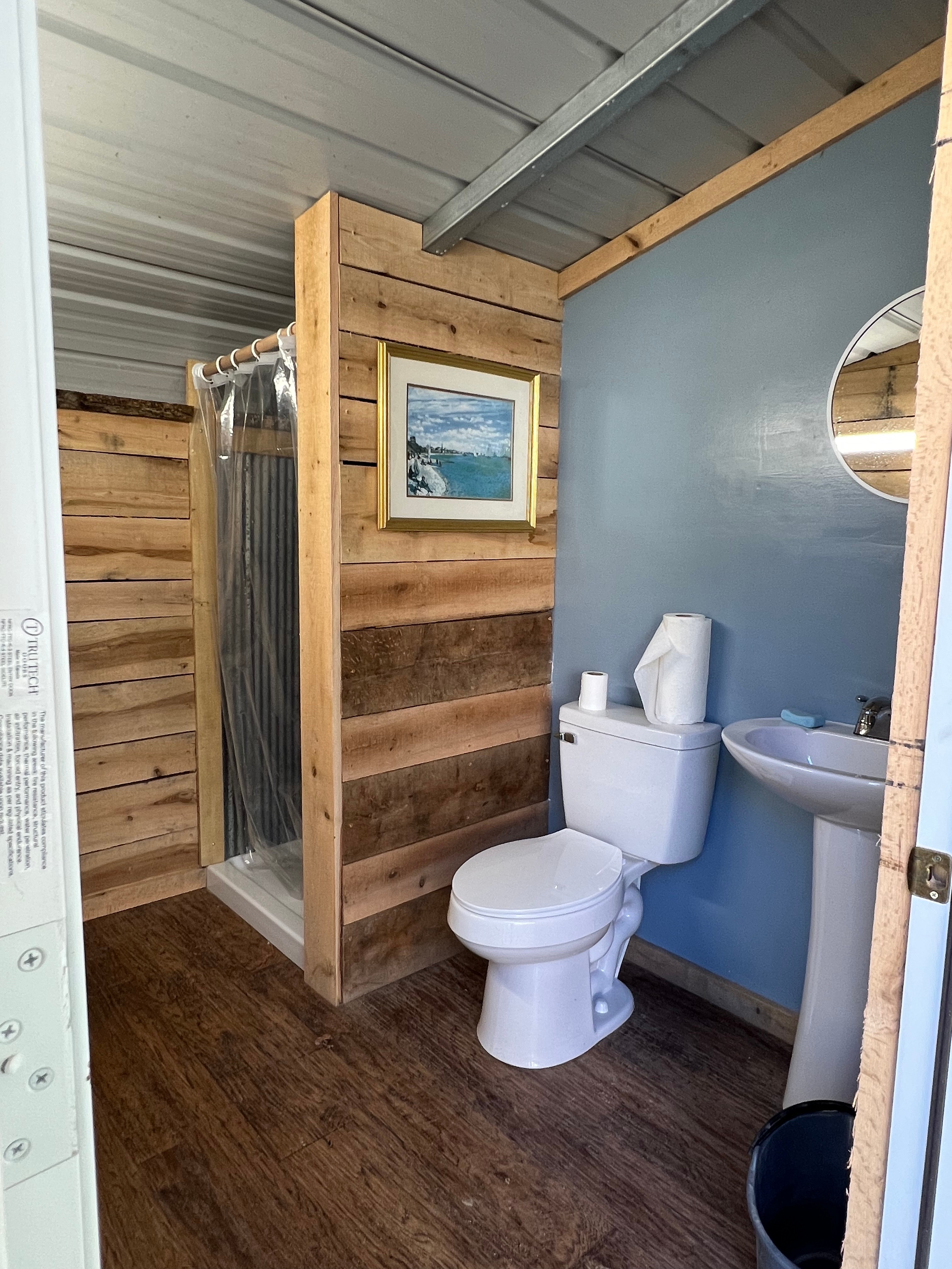 Way Up Acres and Lodging