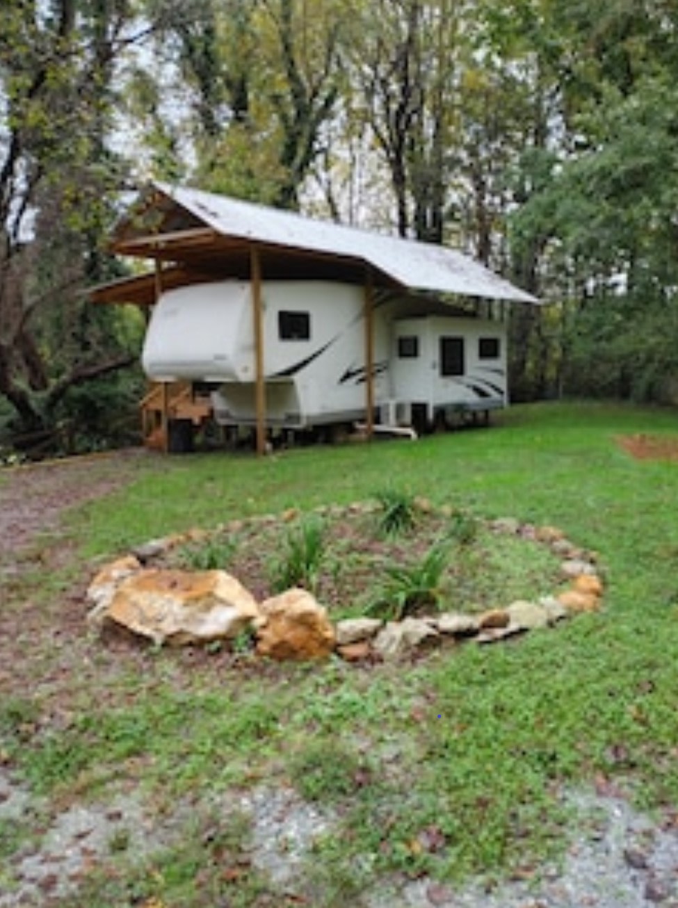 Dogwood Knoll Tiny Rentals