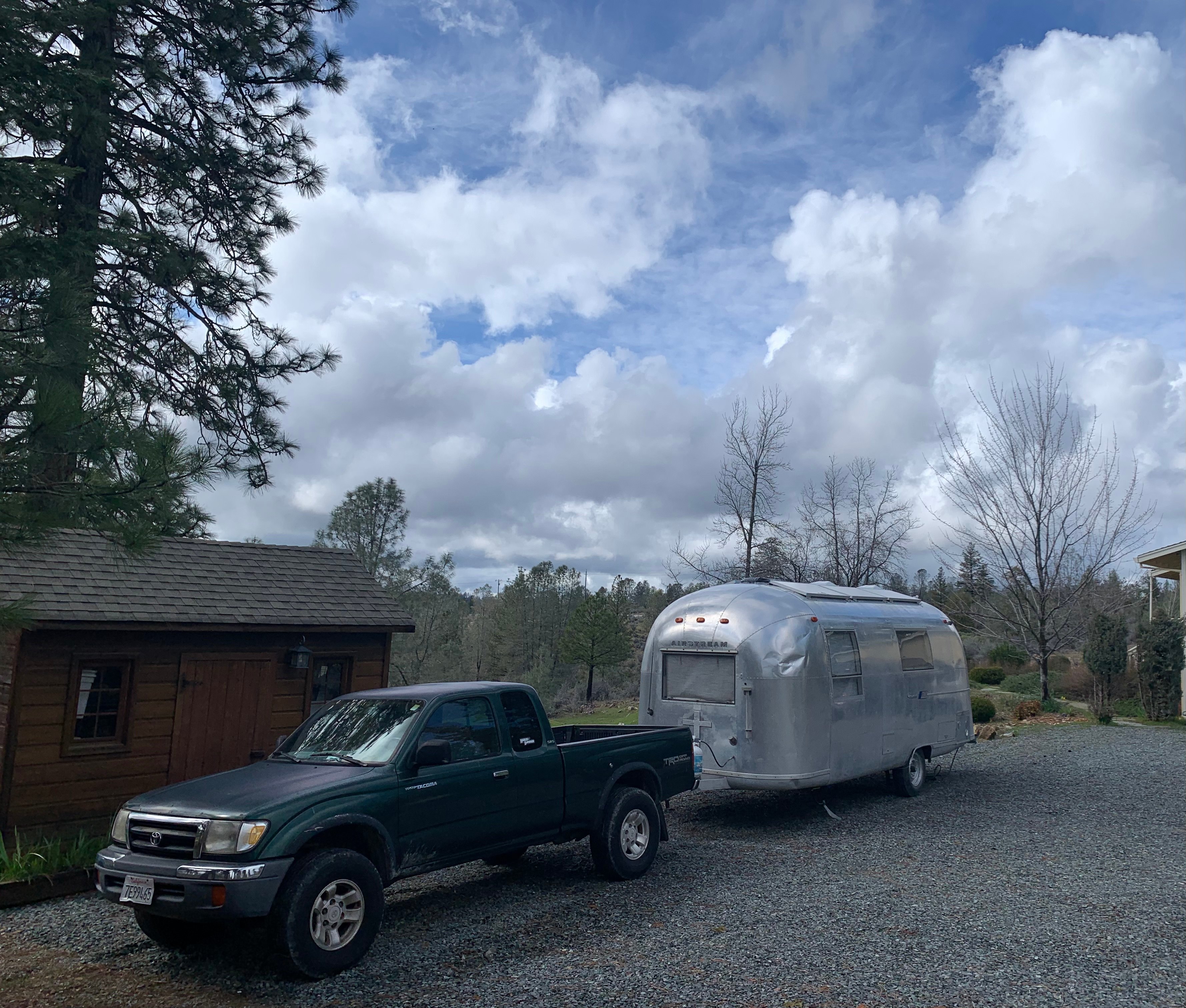 this is example of best spot to park your RV. Door will be towards to the view .
