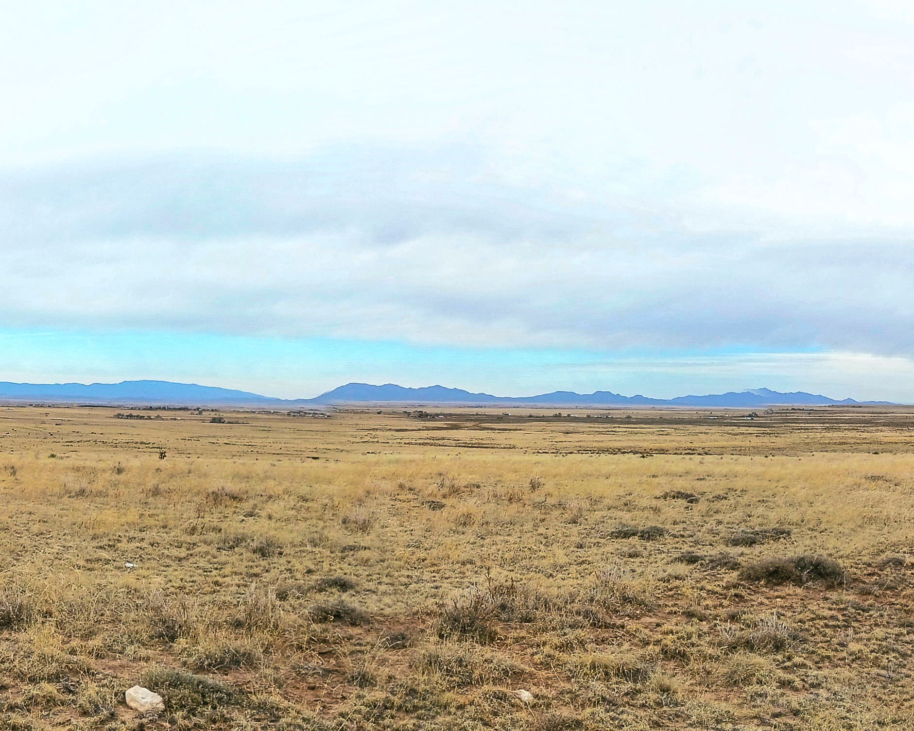 Remote feel while being close to many attractions.
