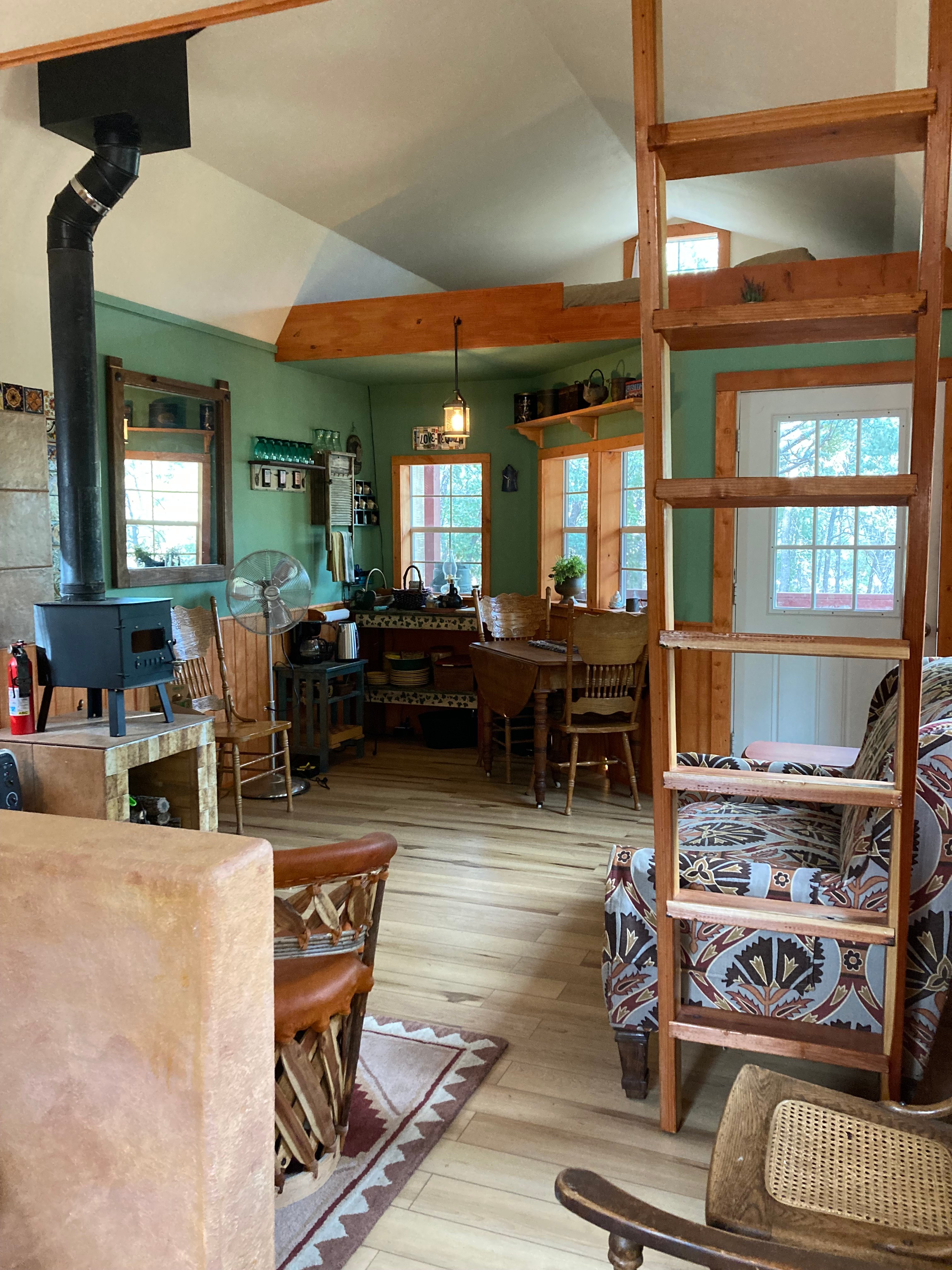 “Glamping” in the tall pines