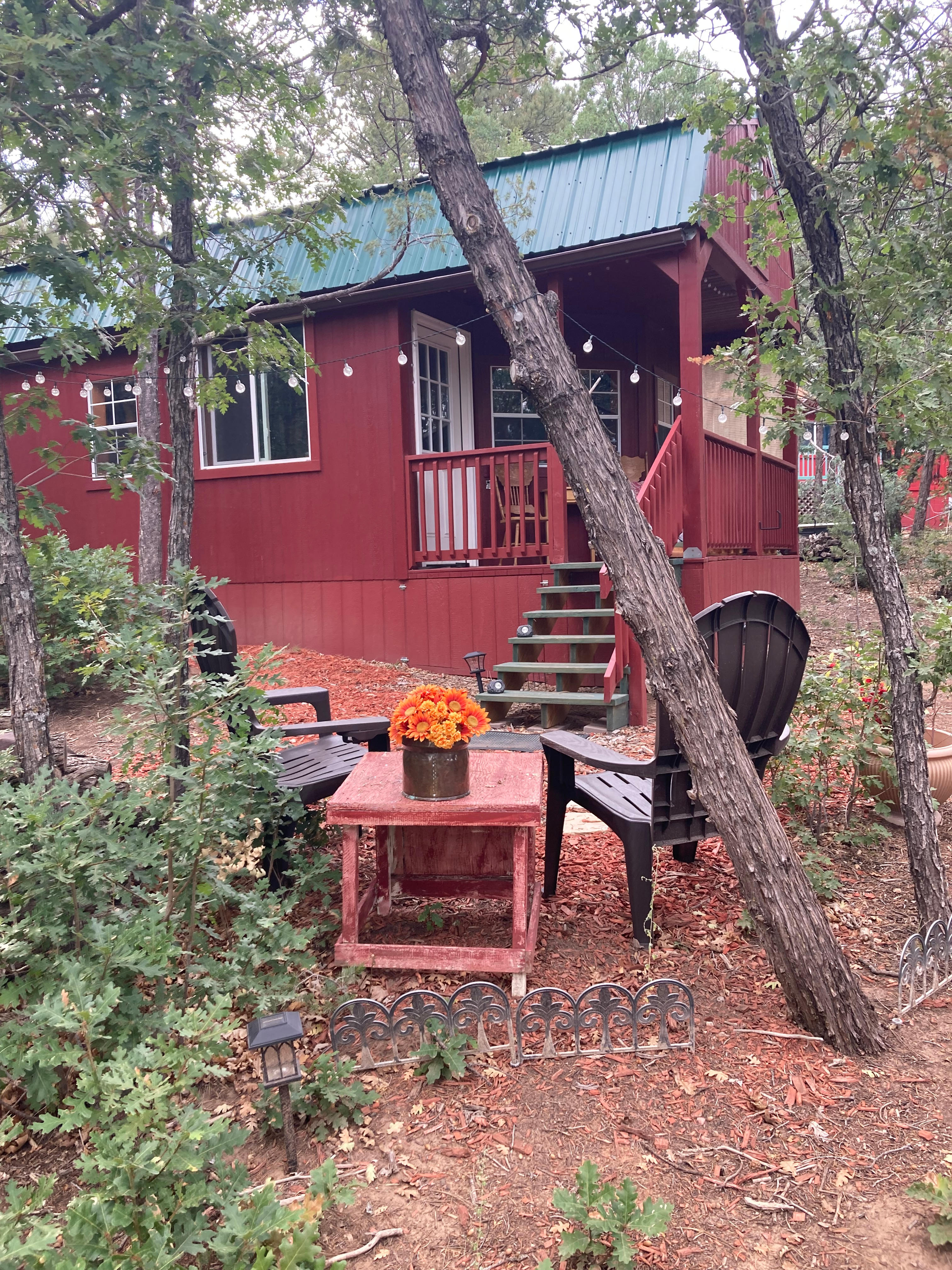 “Glamping” in the tall pines