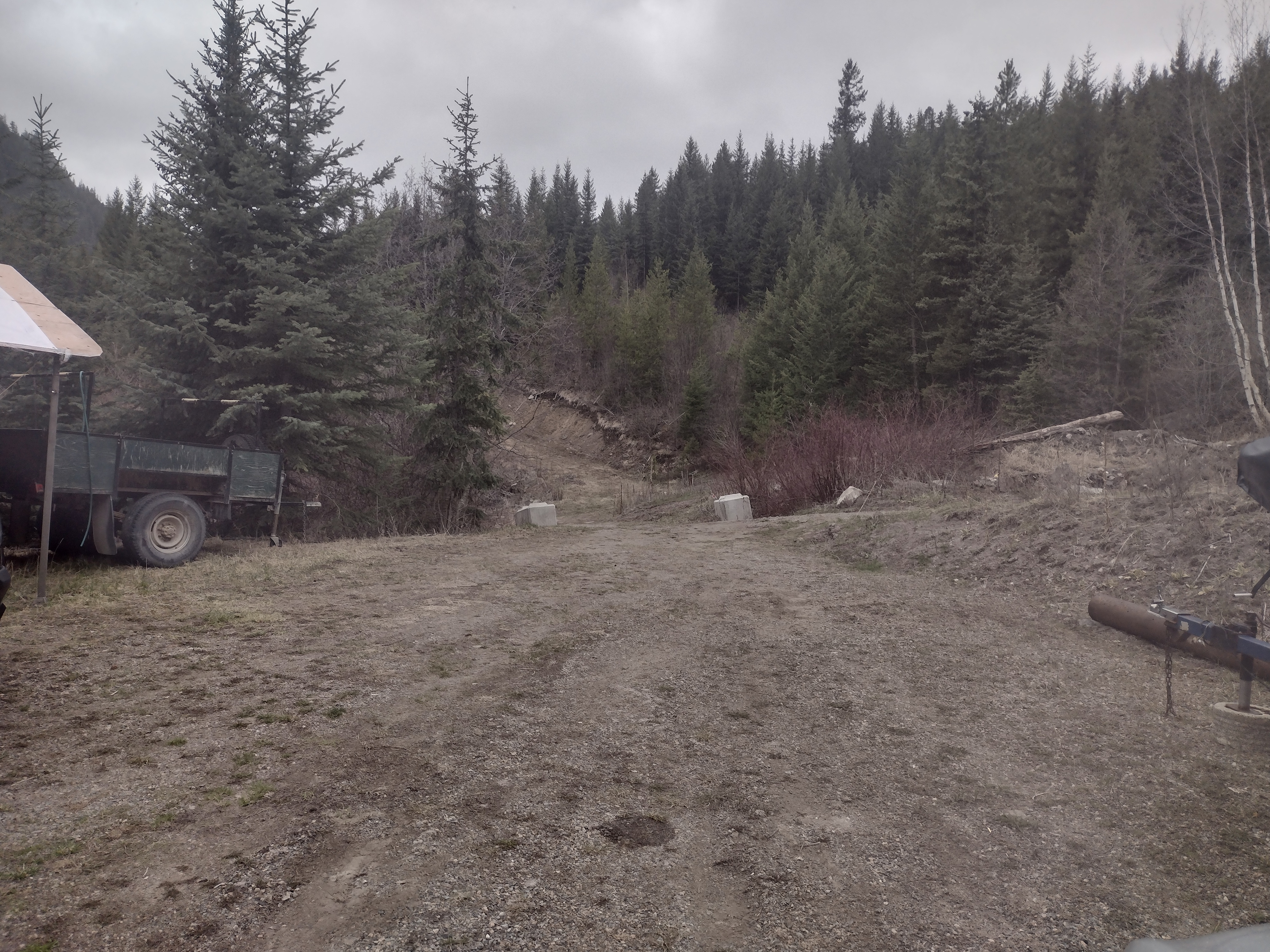 looking from landing to driveway