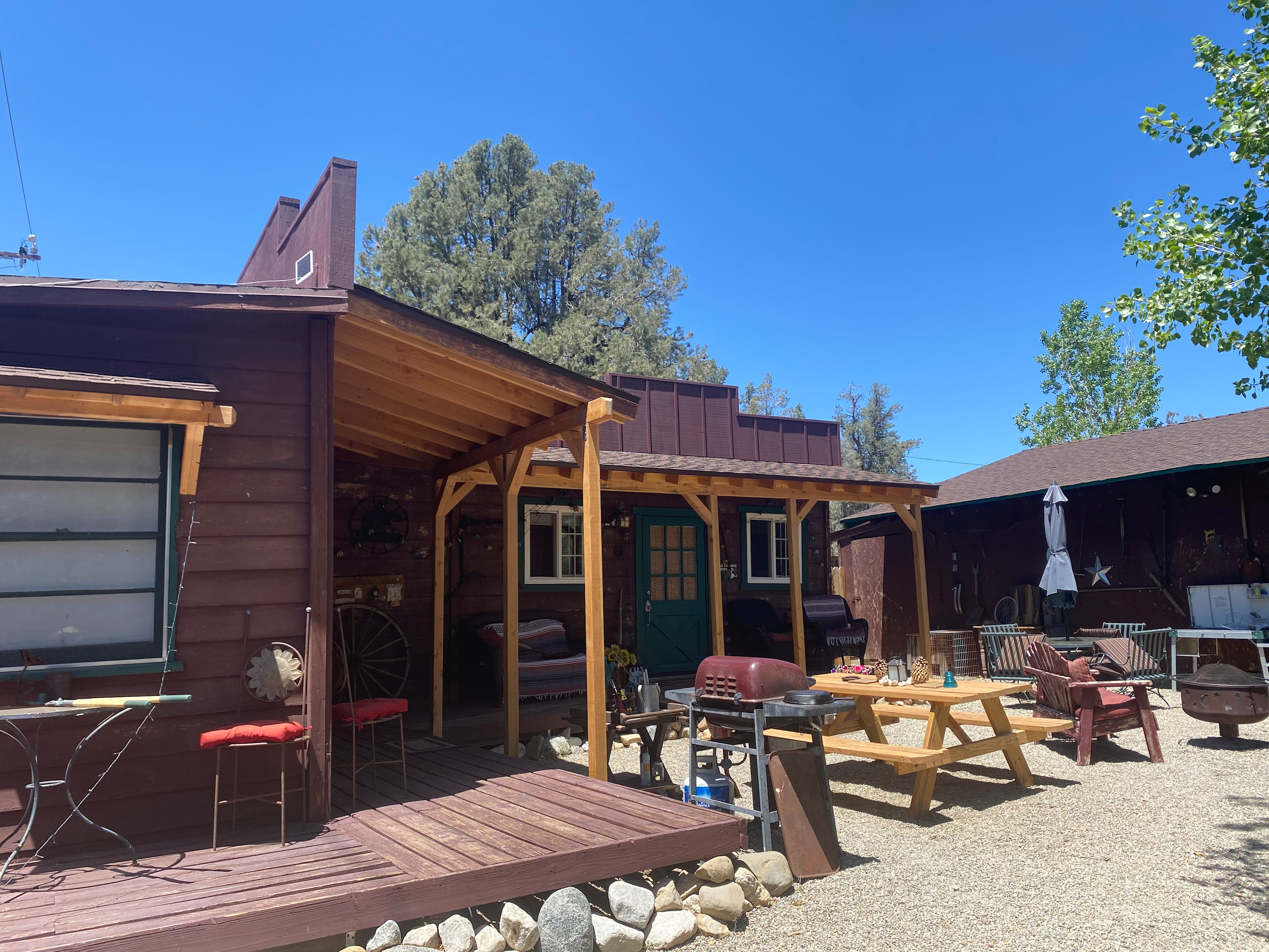 Peaceful Mountain Cabin