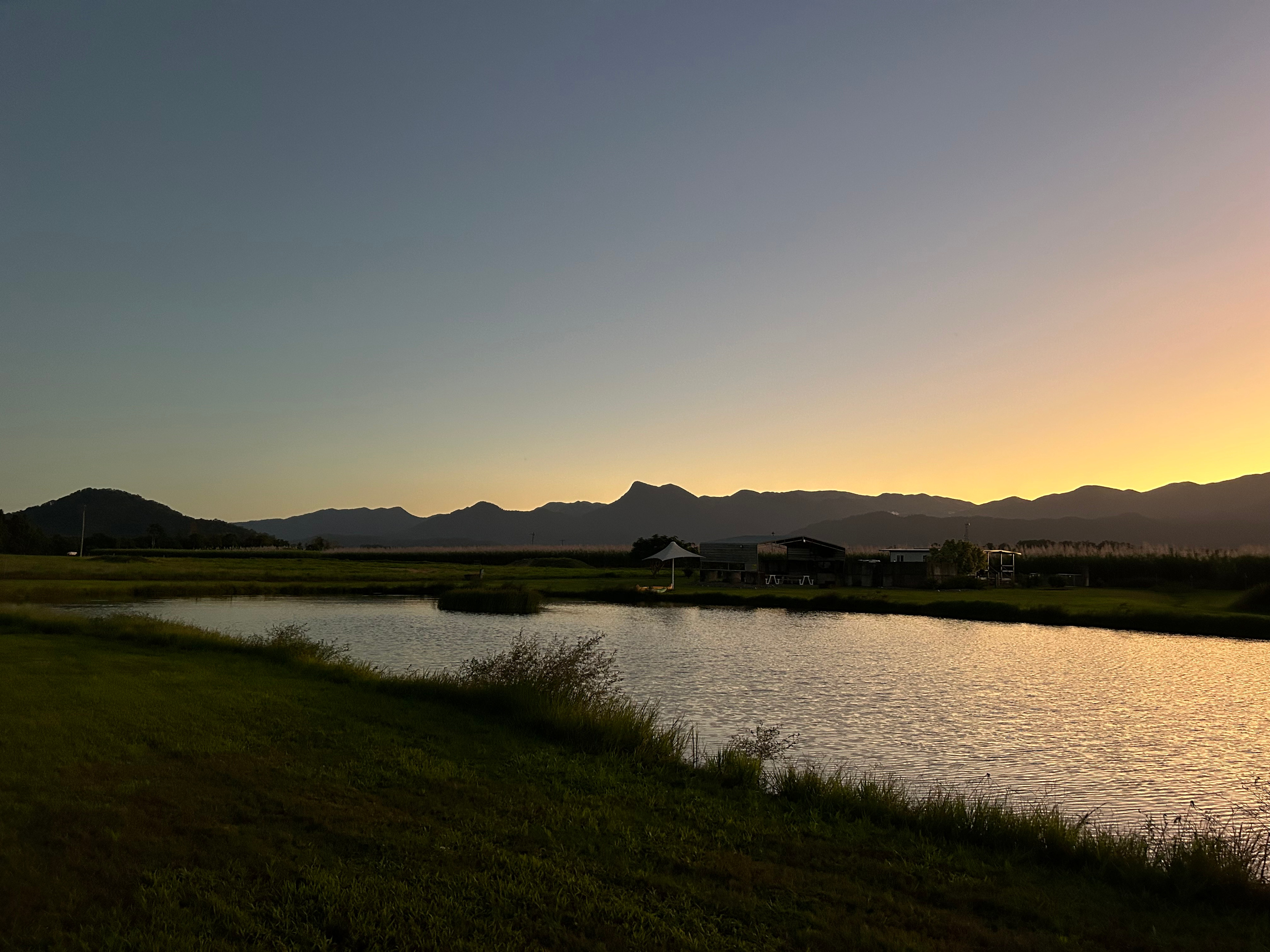 Newell Beach Farm Stay