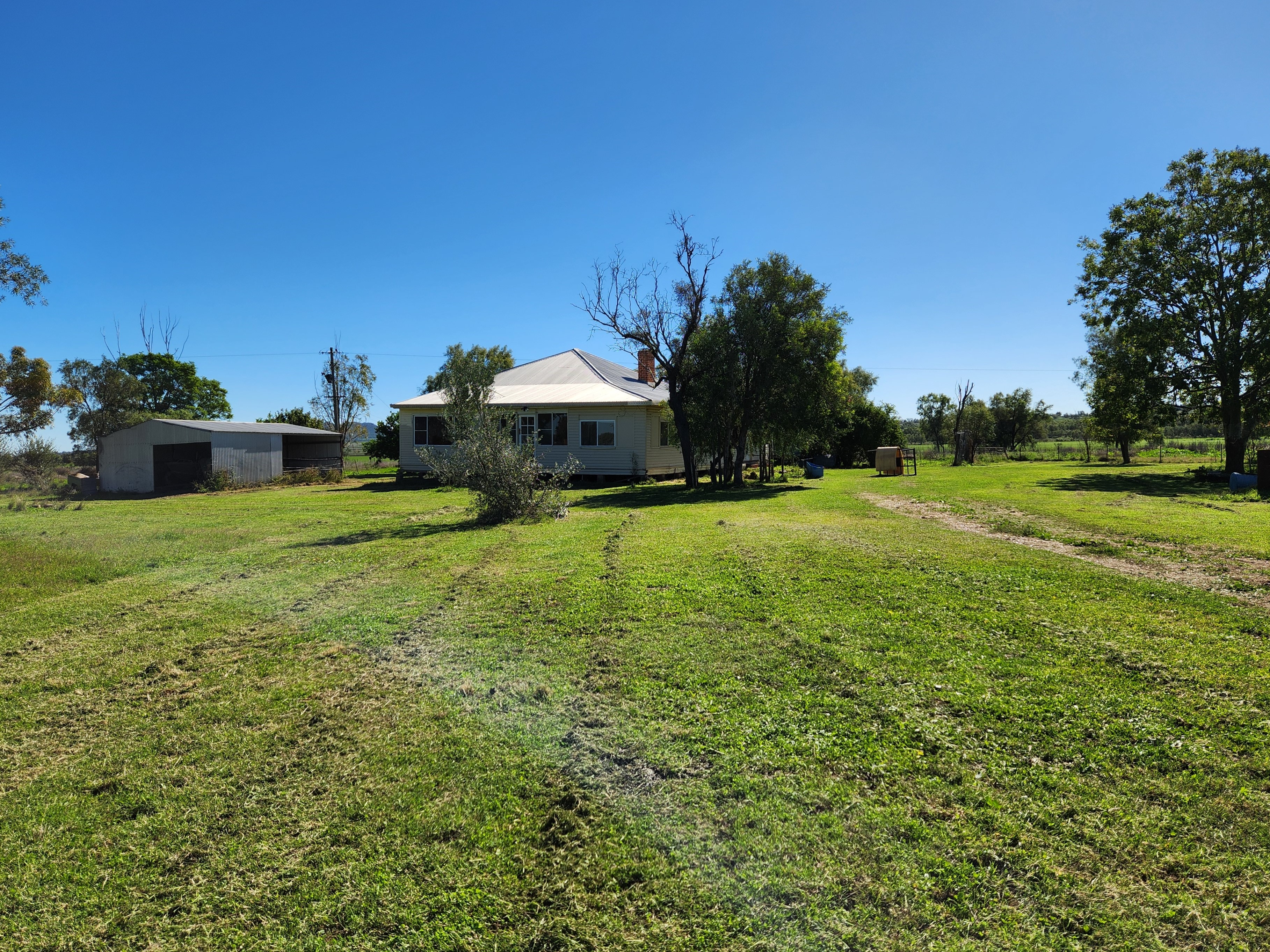 Eastgrove Organic Farm Stay