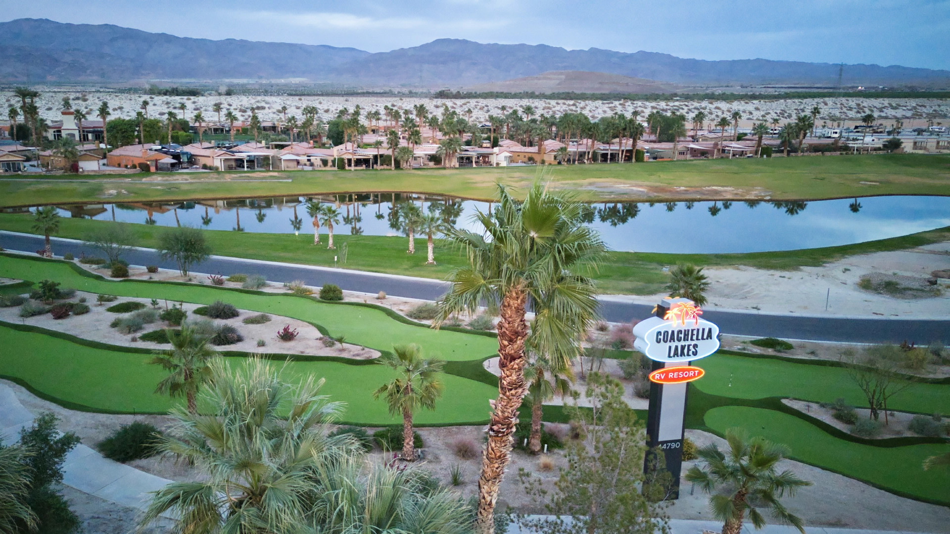 Coachella Lakes RV Resort
