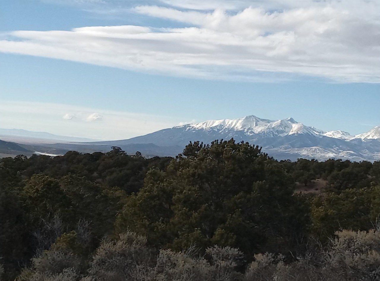 8.63 Acre Mountain Foothills Camp