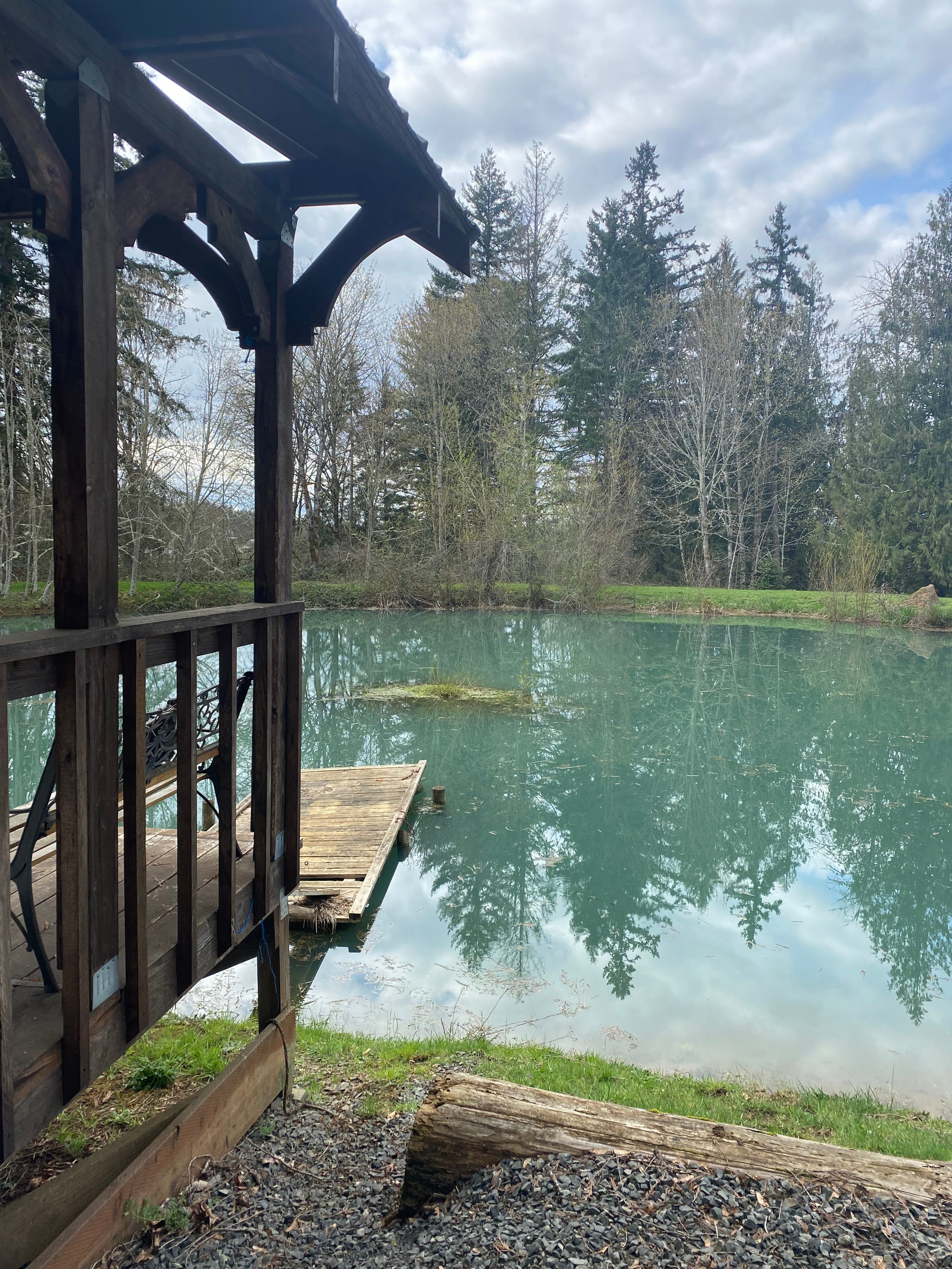 Rv site is close to the pond & gazebo 