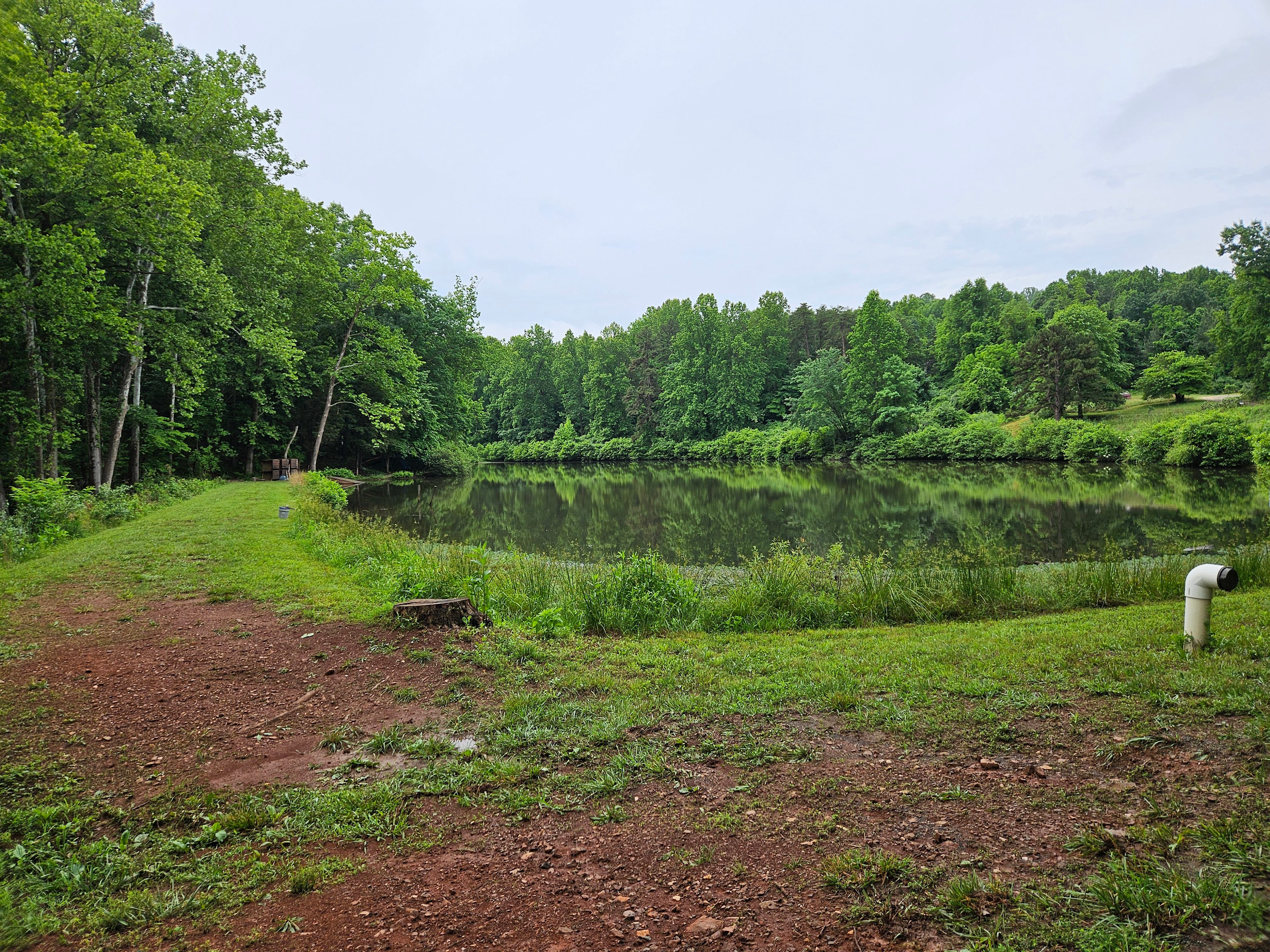 Ridge Crest Hollow and Lake