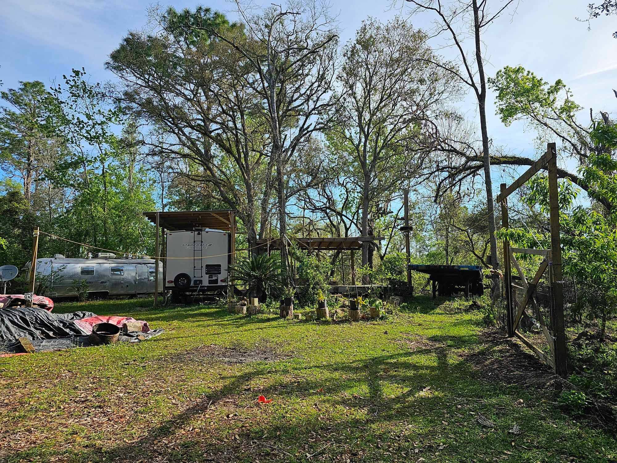 FL Madason blue springs ,camping .