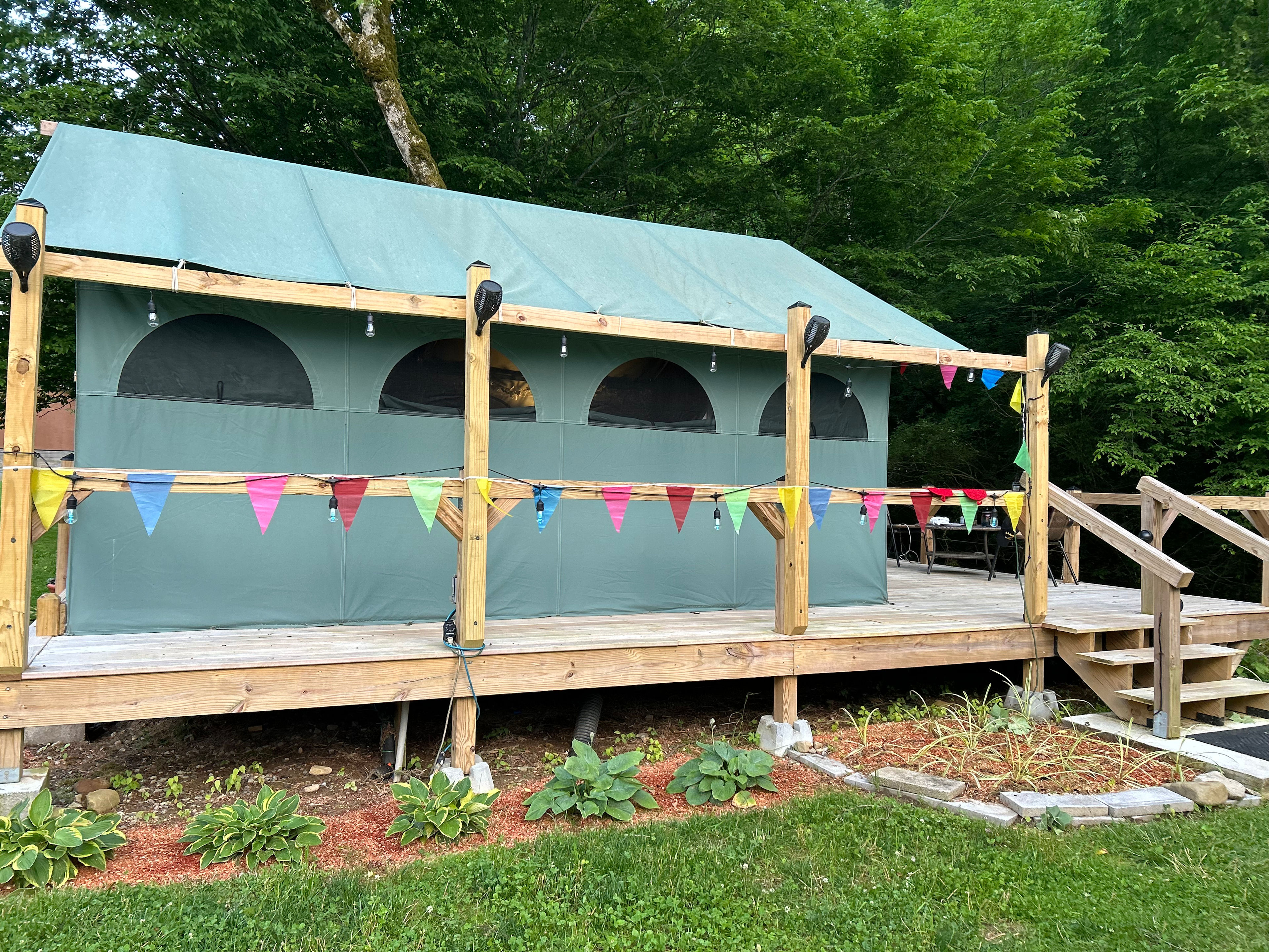 Creekside Stayz Campground
