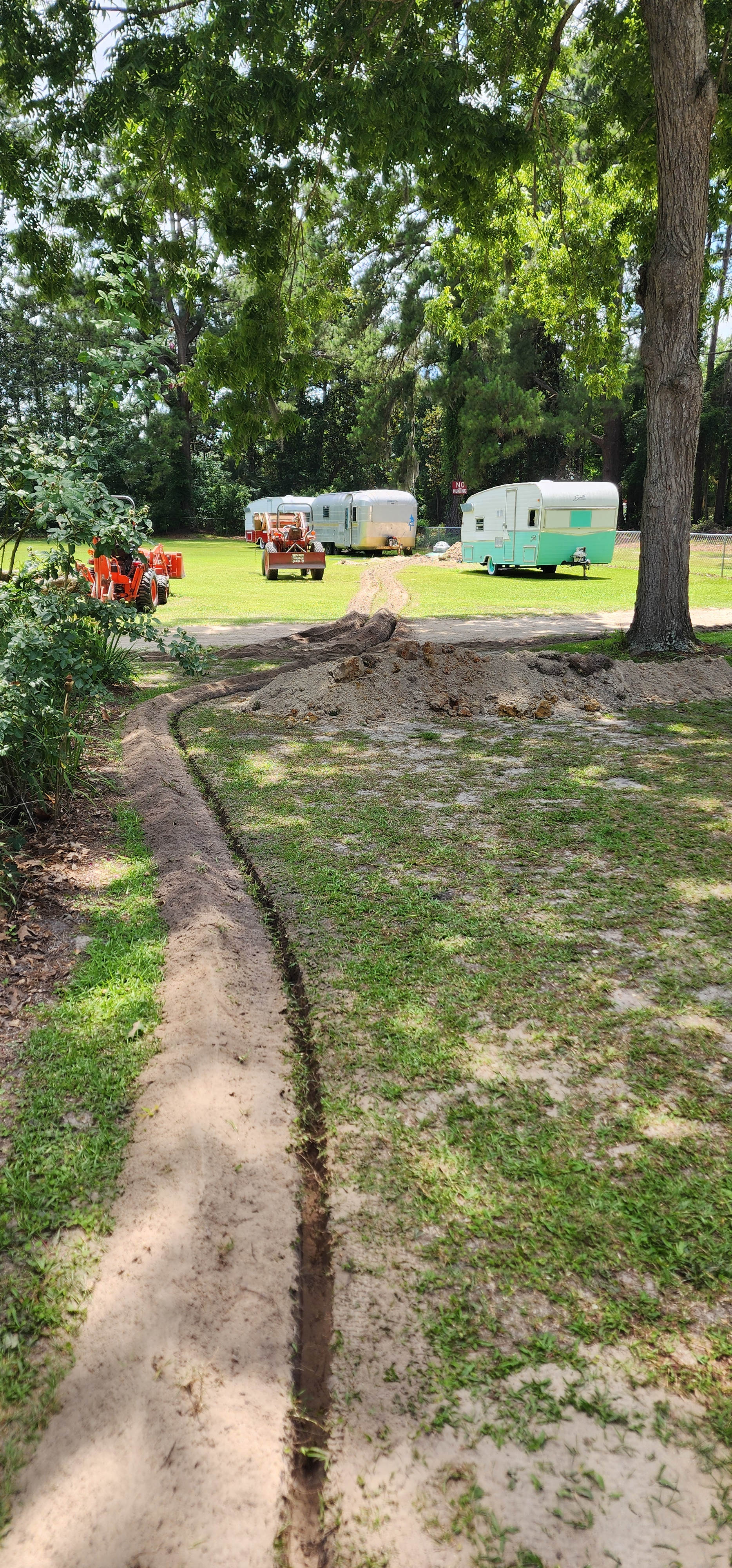 Midway Retro Retreat
