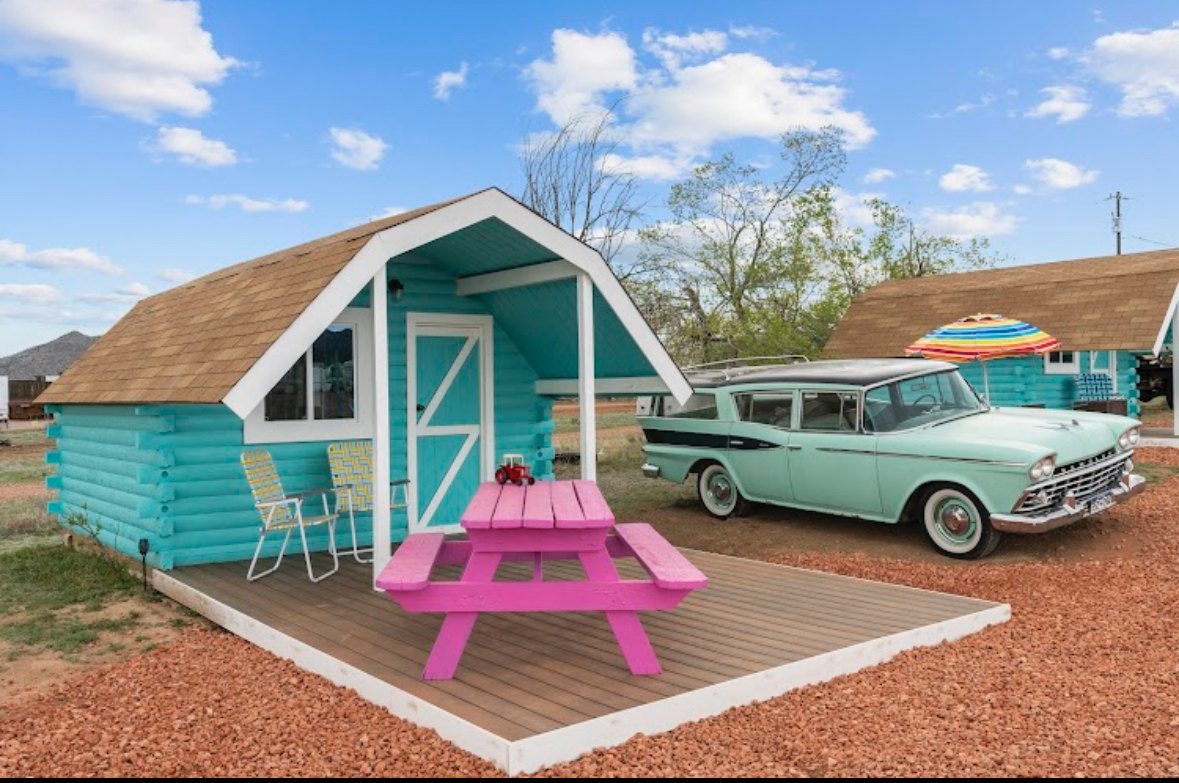 Starlite Vintage Resort