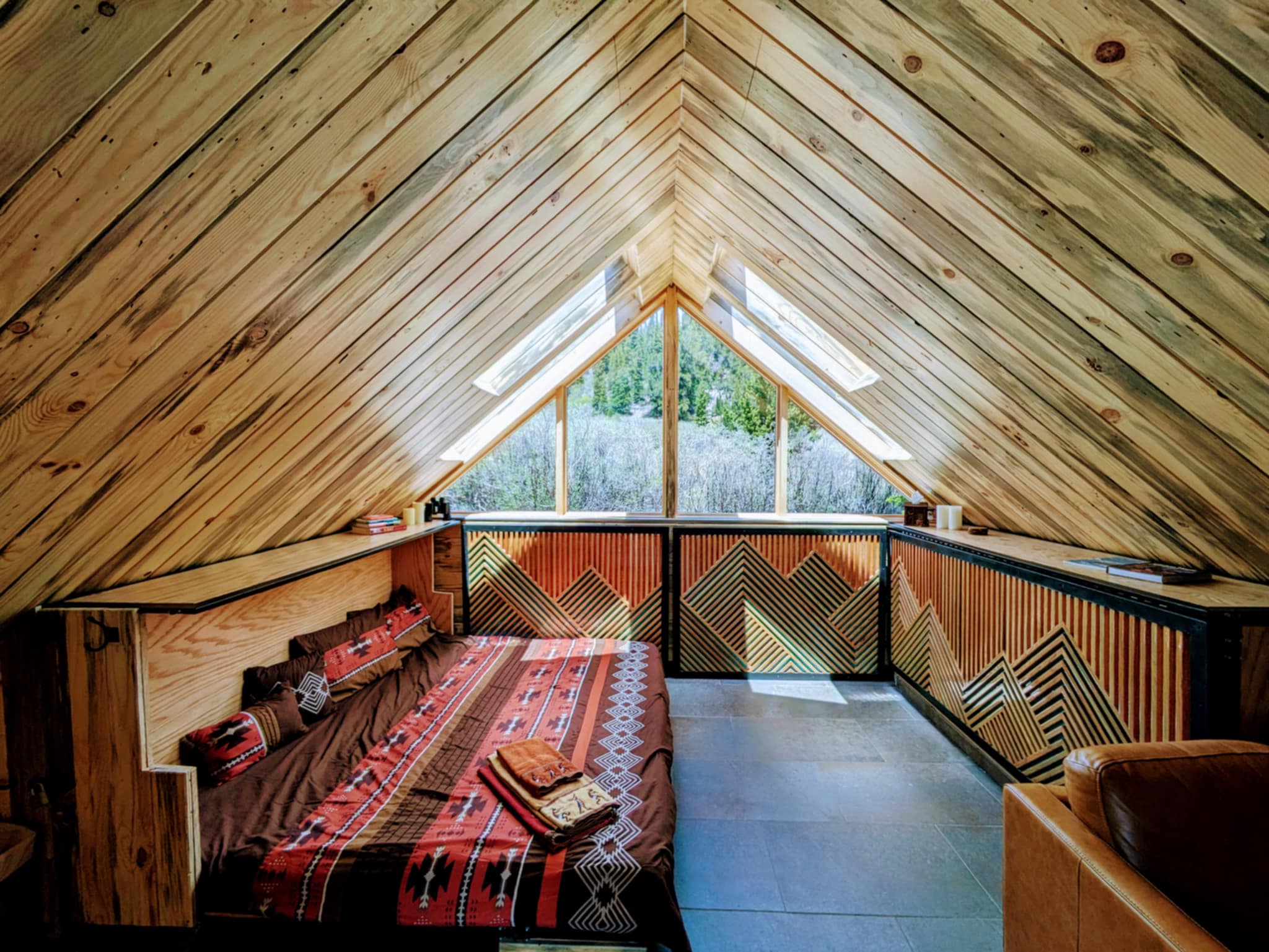 Meadow Hot Springs Glamping Cabin