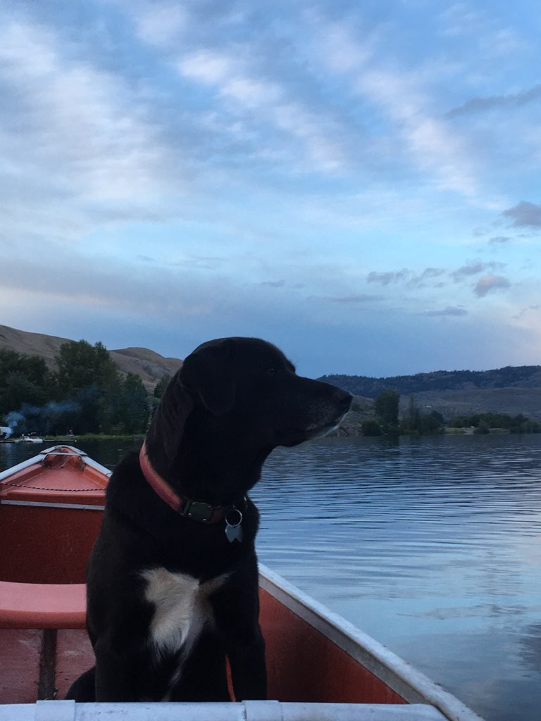 Lakeside Getaway At Spectacle Lake