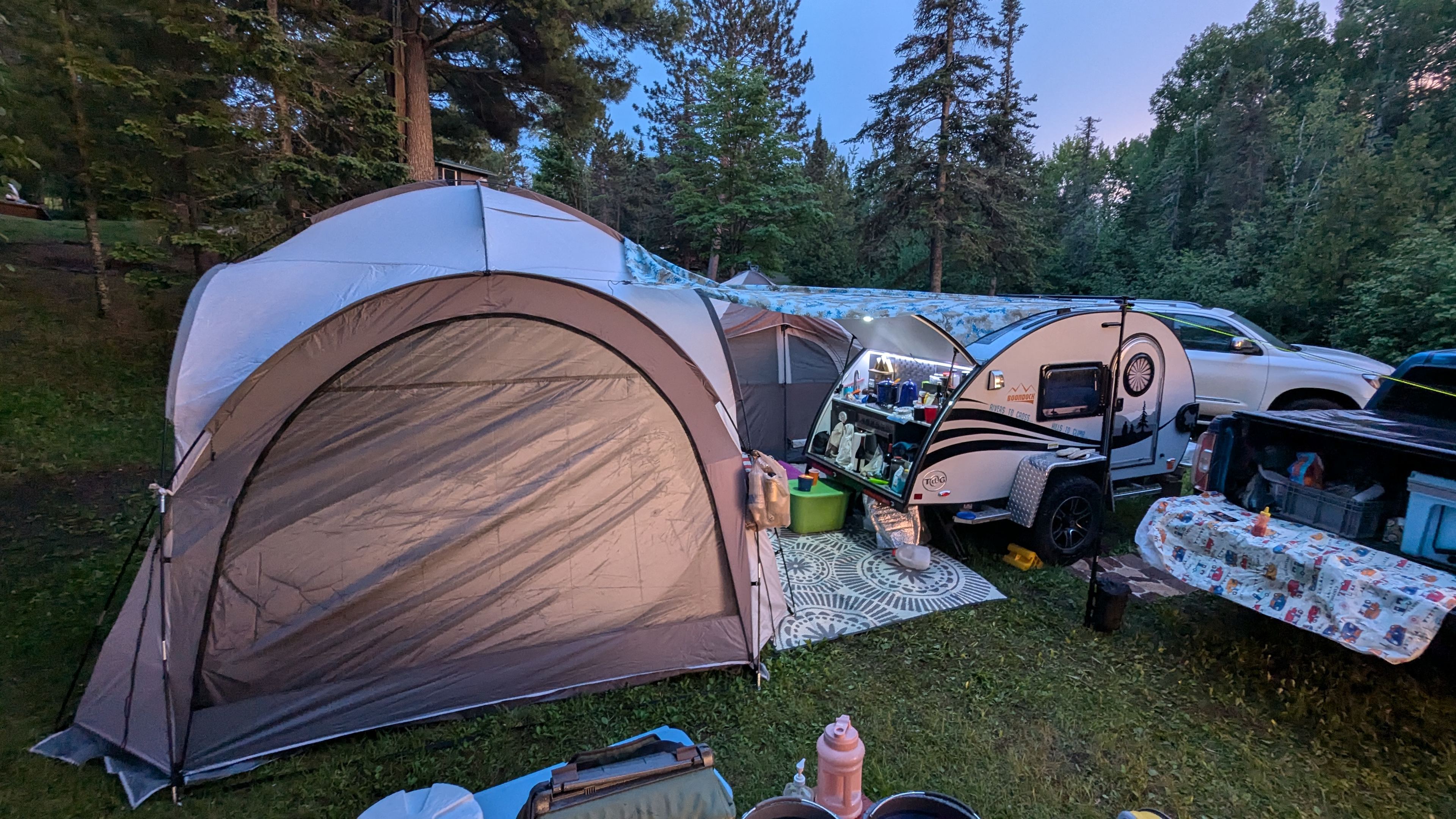 Camp Set Up-lots of room!!